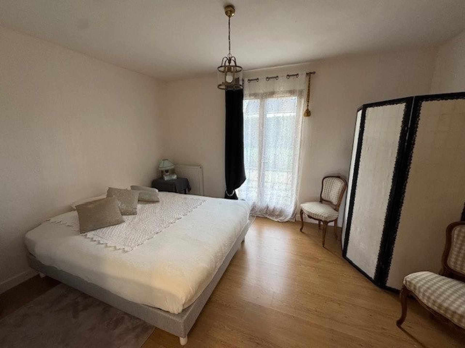 Miniature photo - 6 / 12