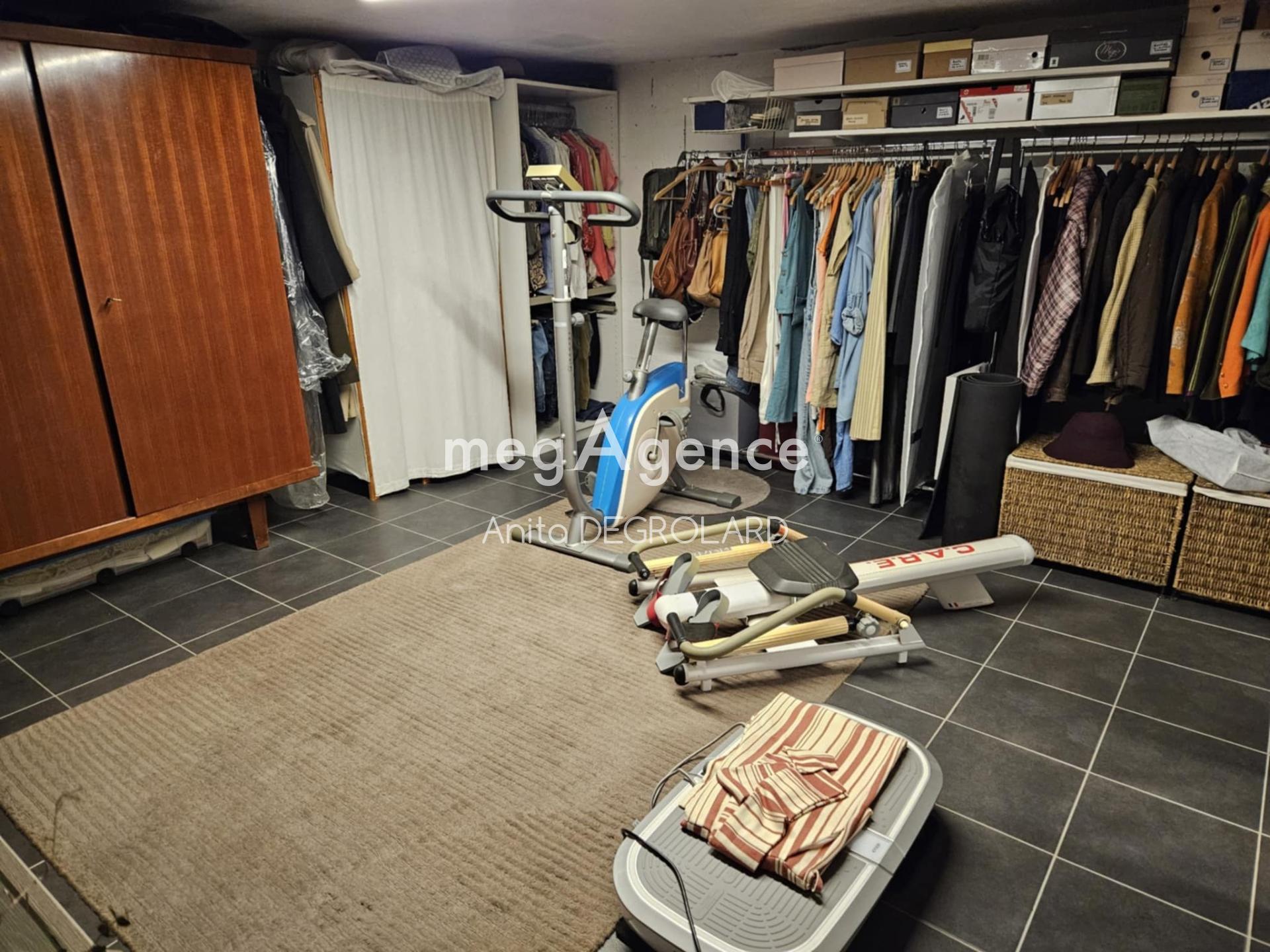 Miniature photo - 13 / 16