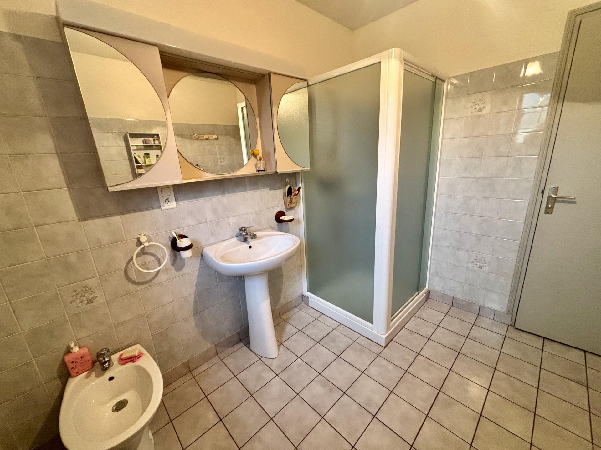 Miniature photo - 6 / 16