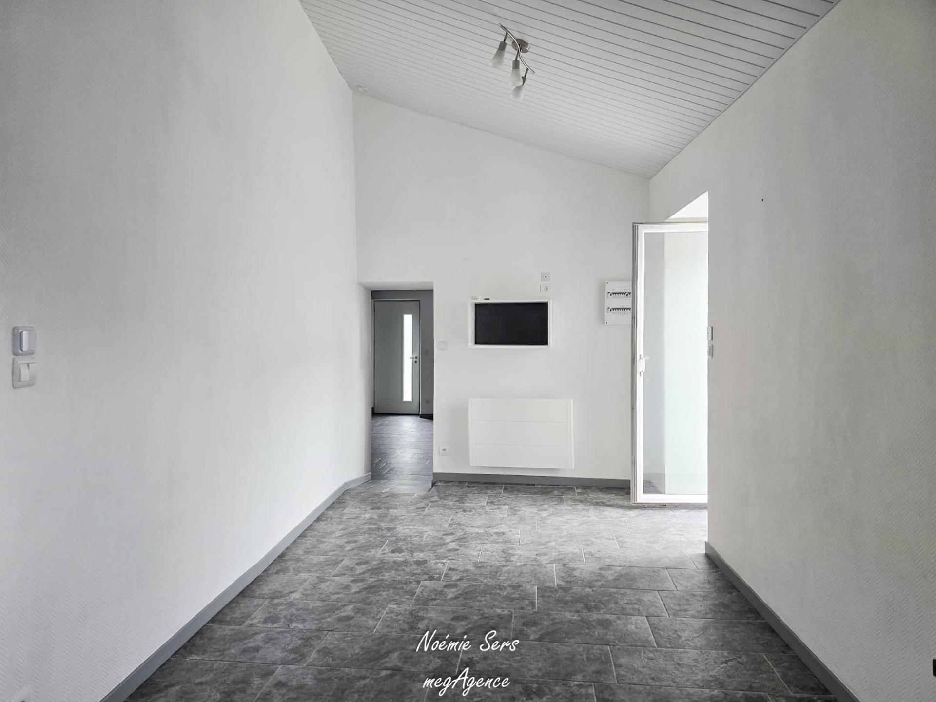 Miniature photo - 5 / 10