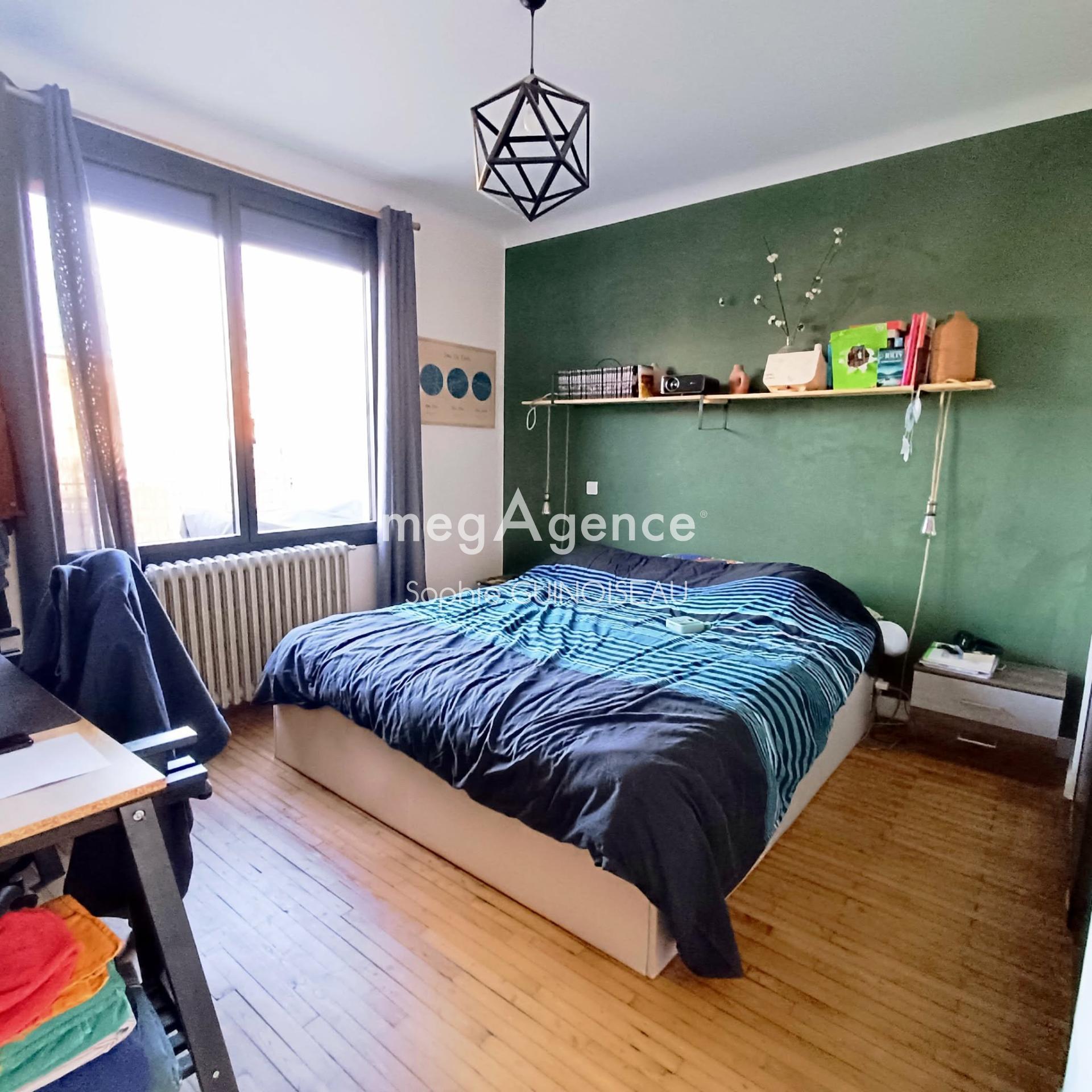 Miniature photo - 8 / 12