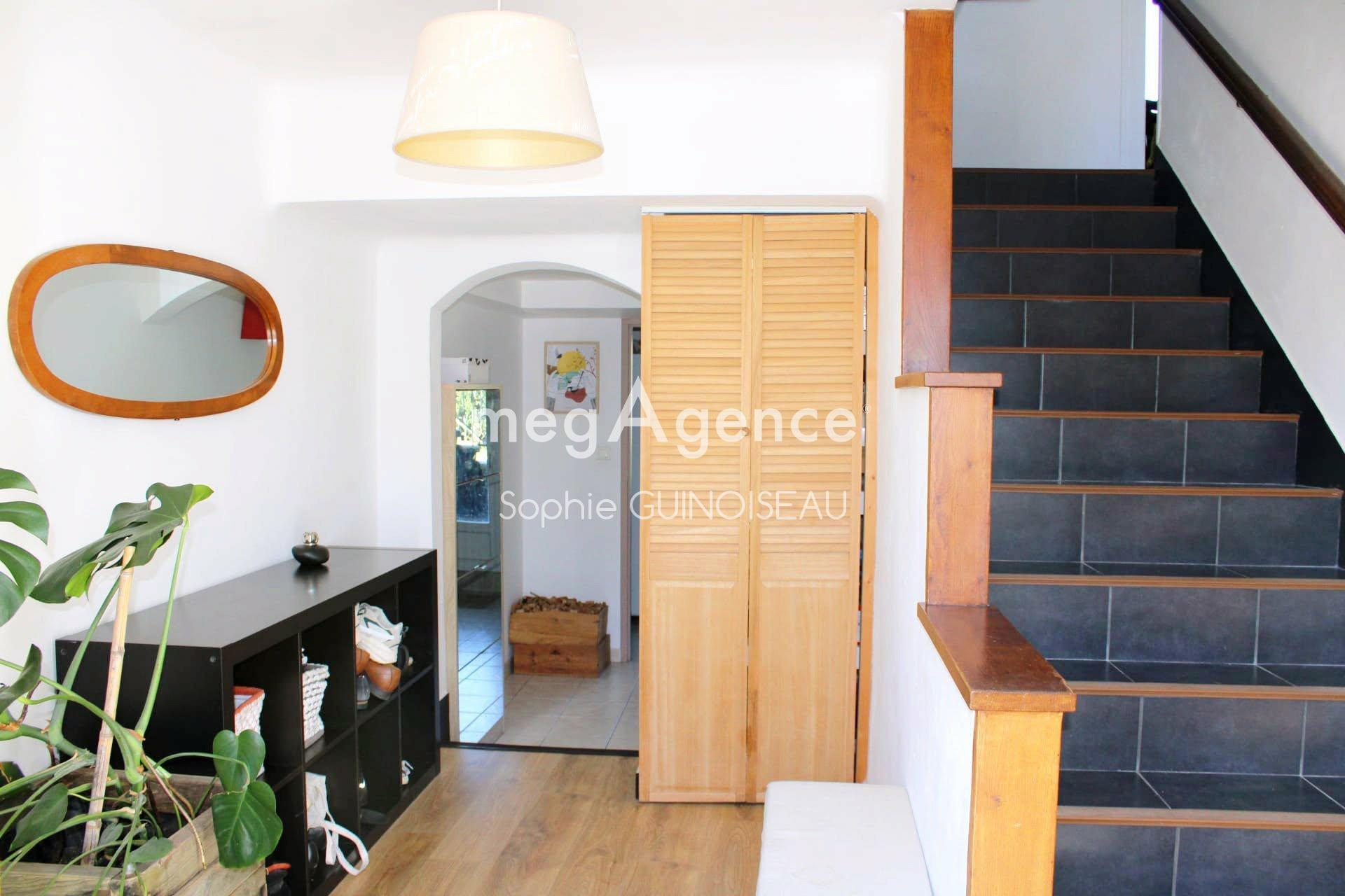 Miniature photo - 2 / 12