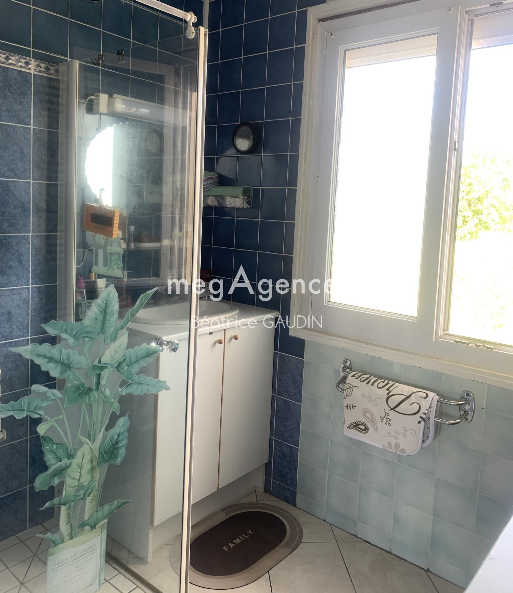 Miniature photo - 8 / 10