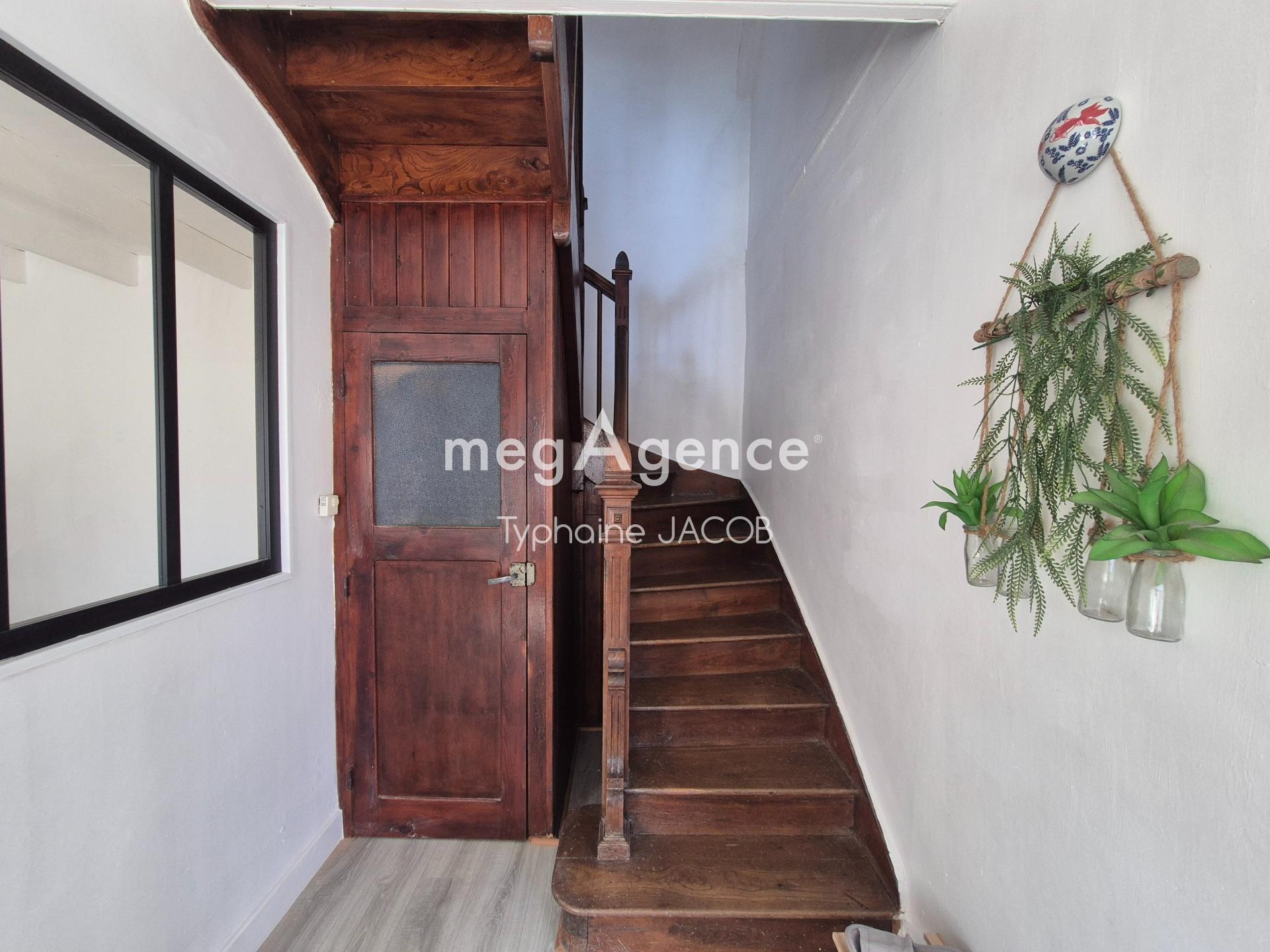 Miniature photo - 2 / 14