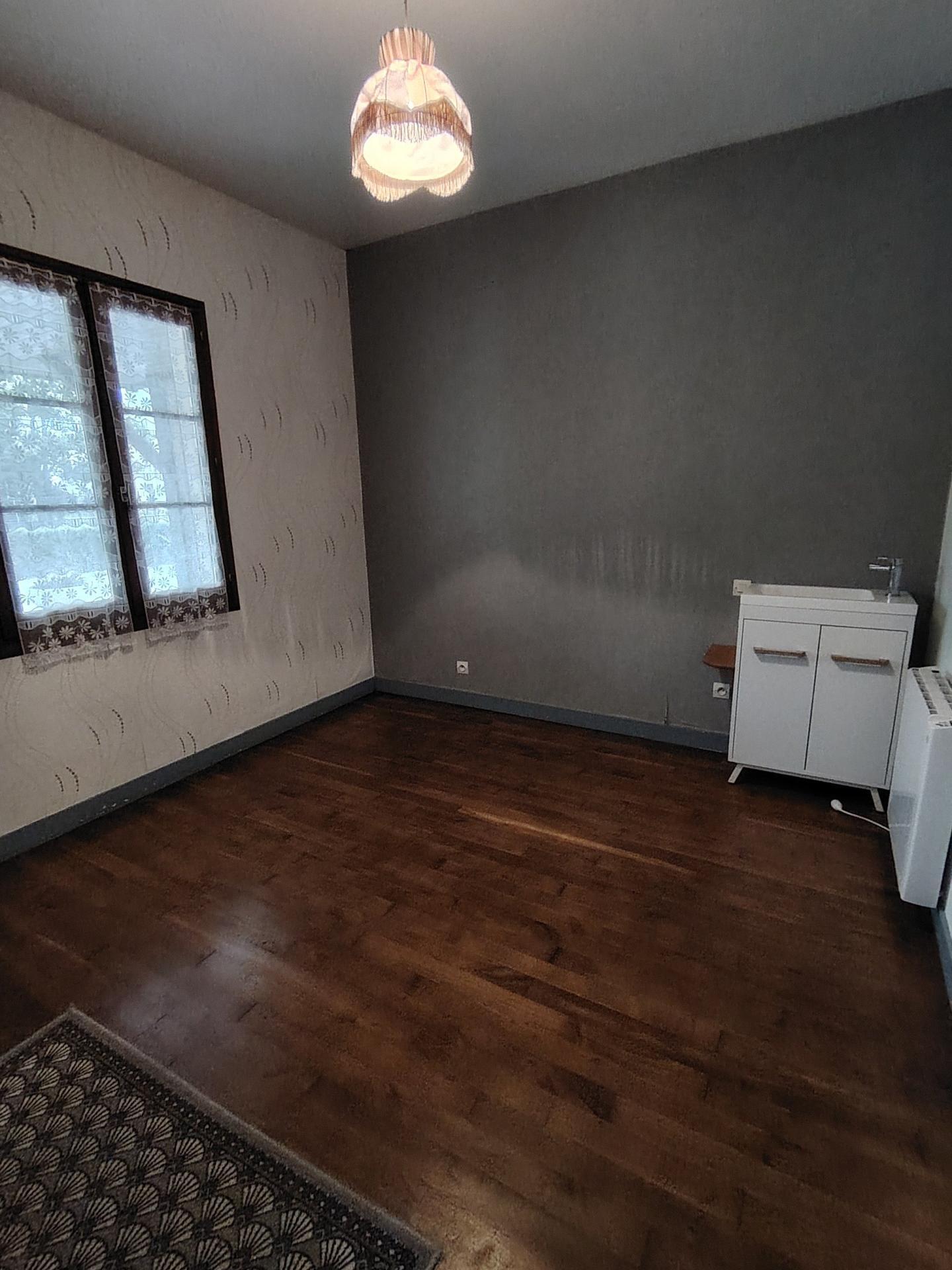 Miniature photo - 9 / 16