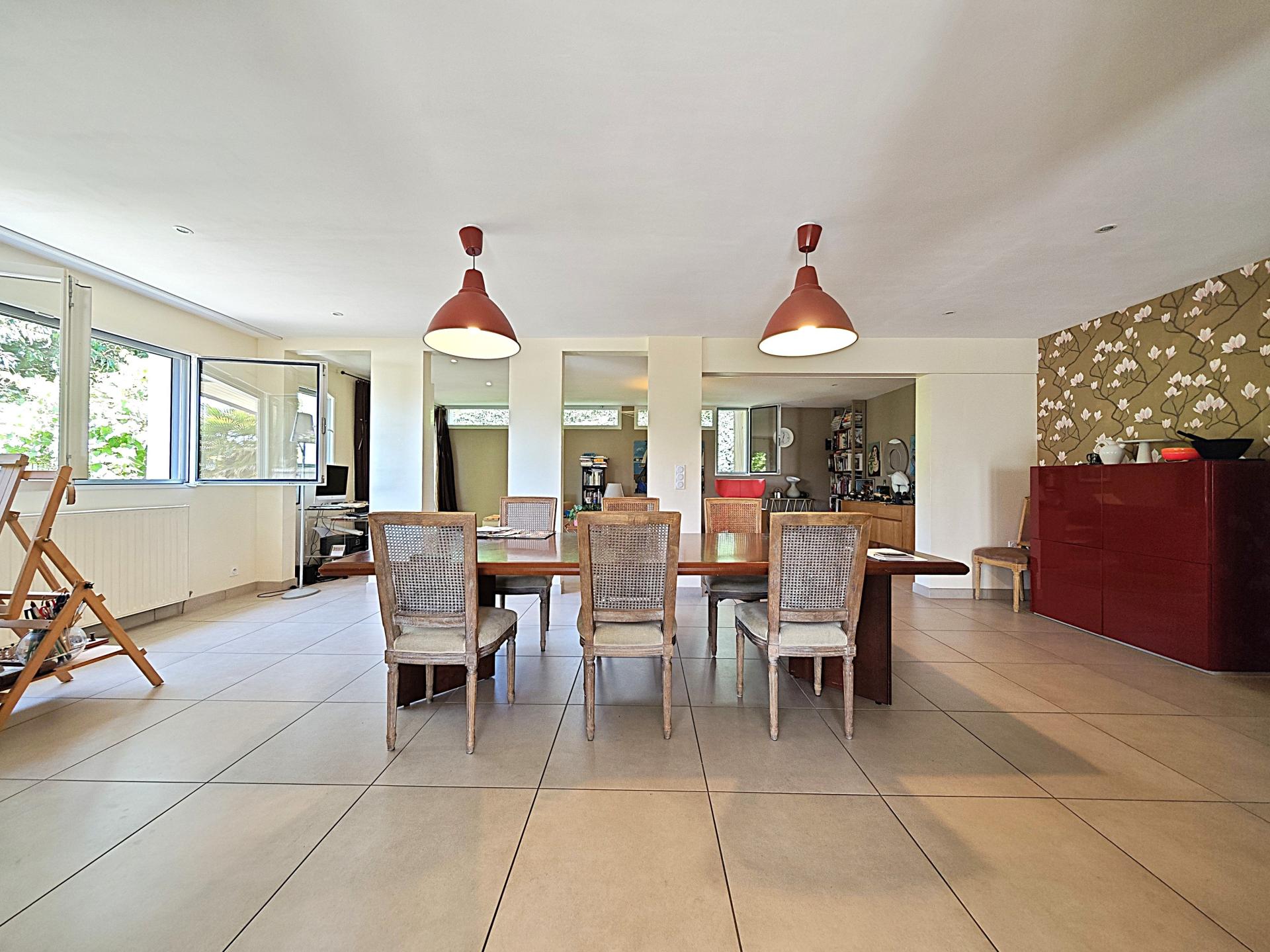 Miniature photo - 3 / 19