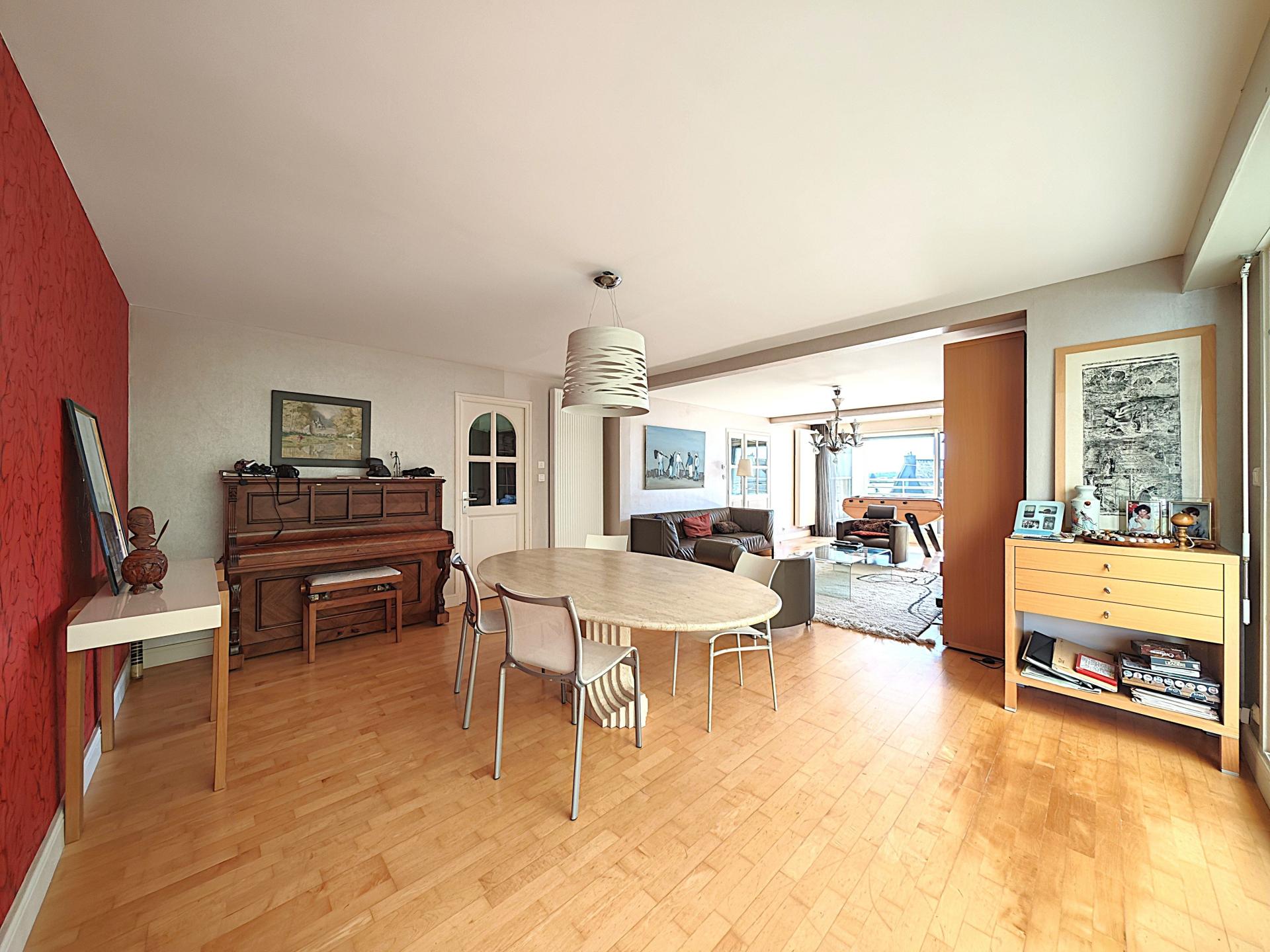 Miniature photo - 13 / 19