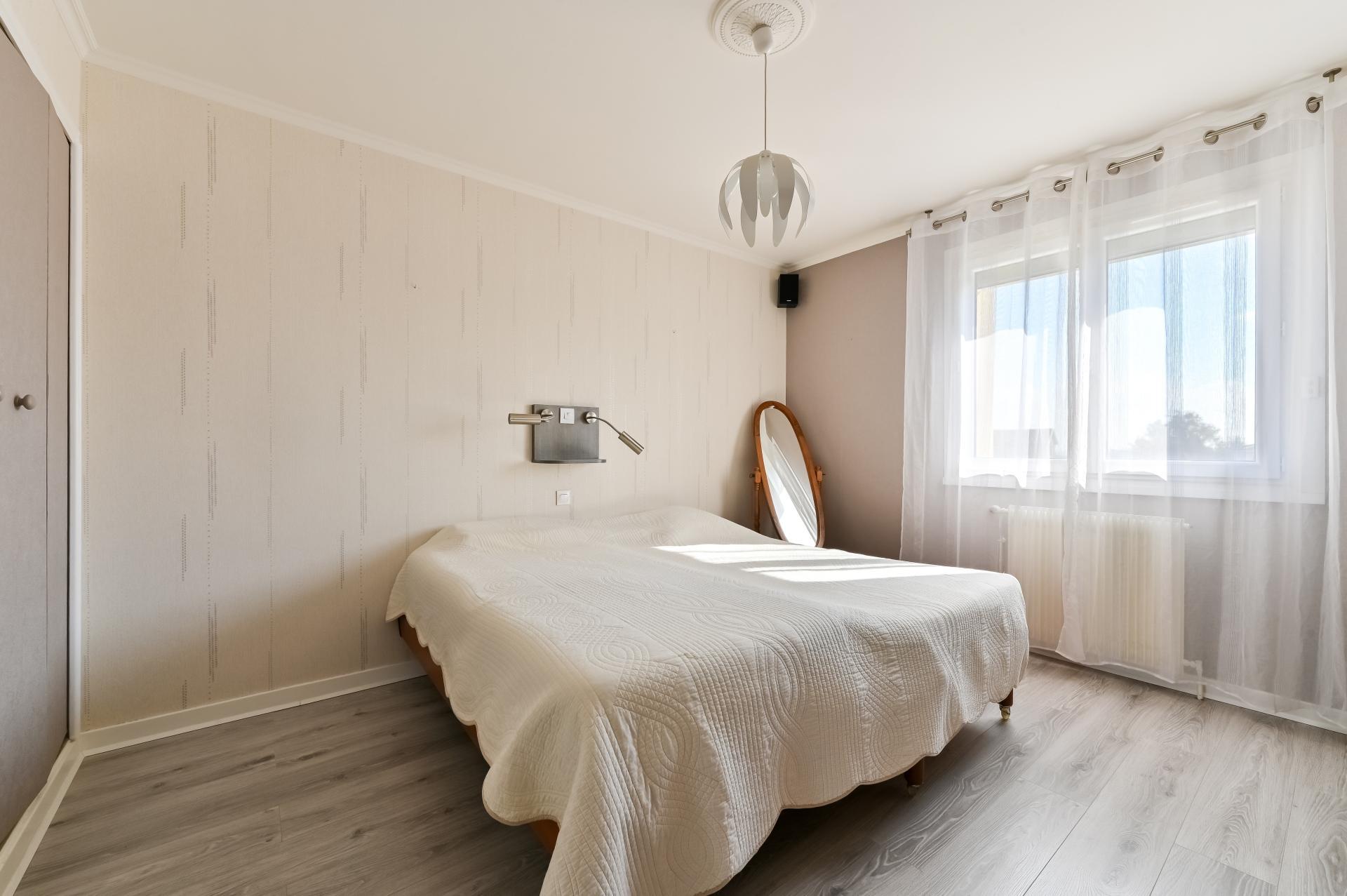 Miniature photo - 3 / 7