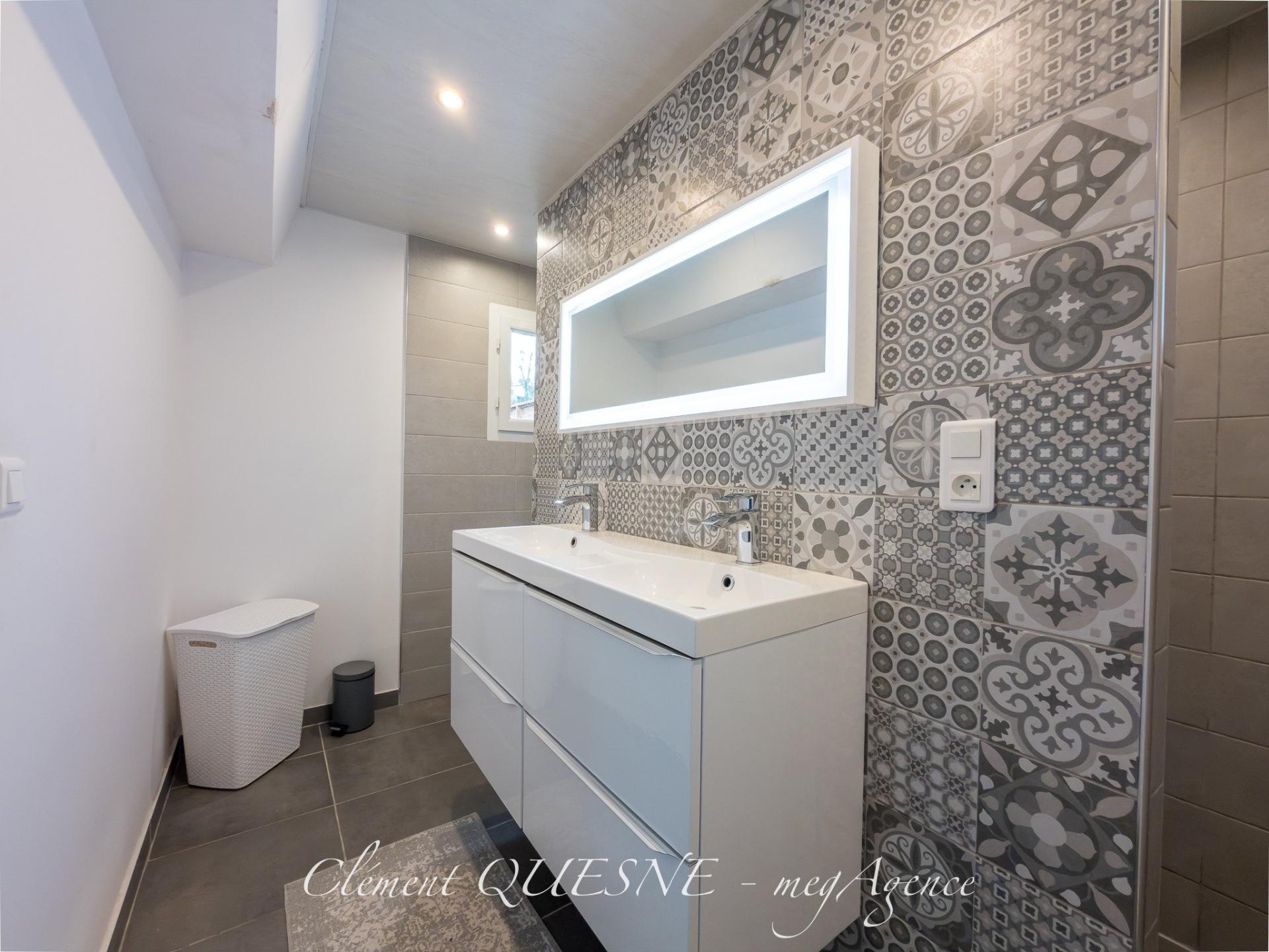 Miniature photo - 10 / 12