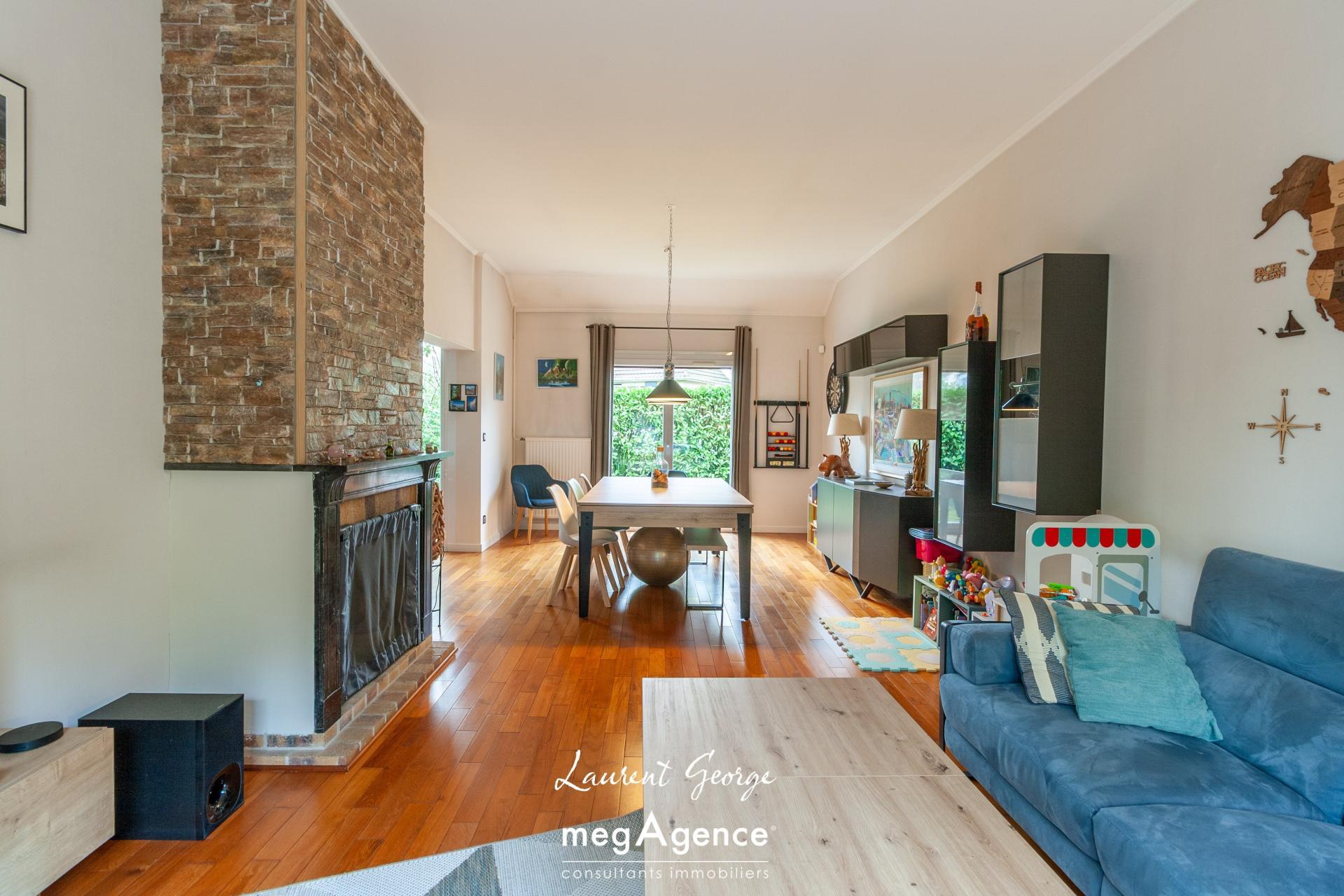 Miniature photo - 2 / 11