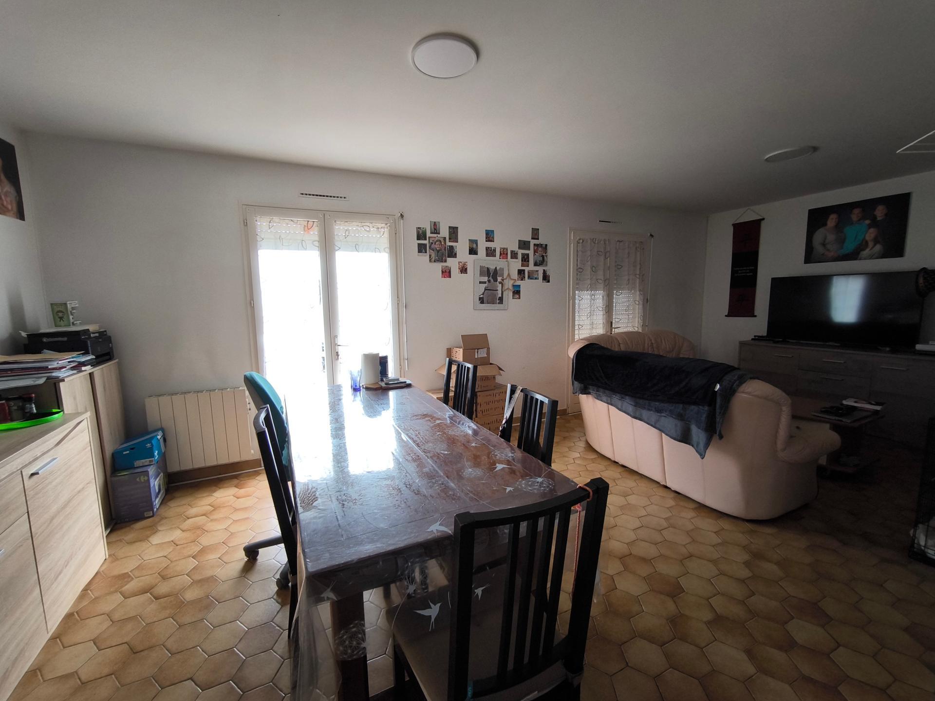 Miniature photo - 2 / 8