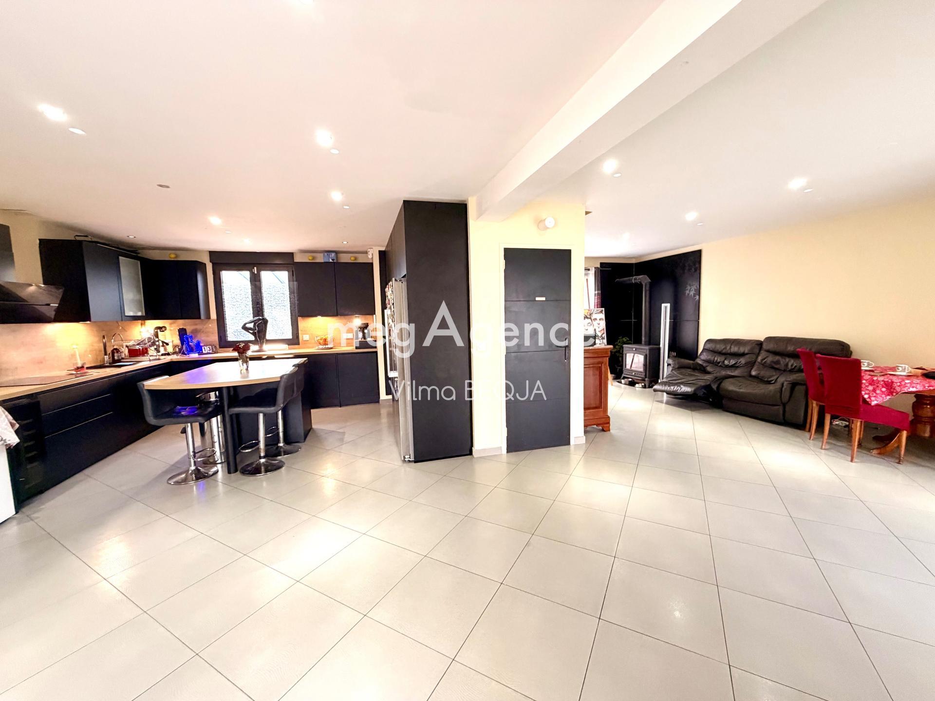 Miniature photo - 2 / 20