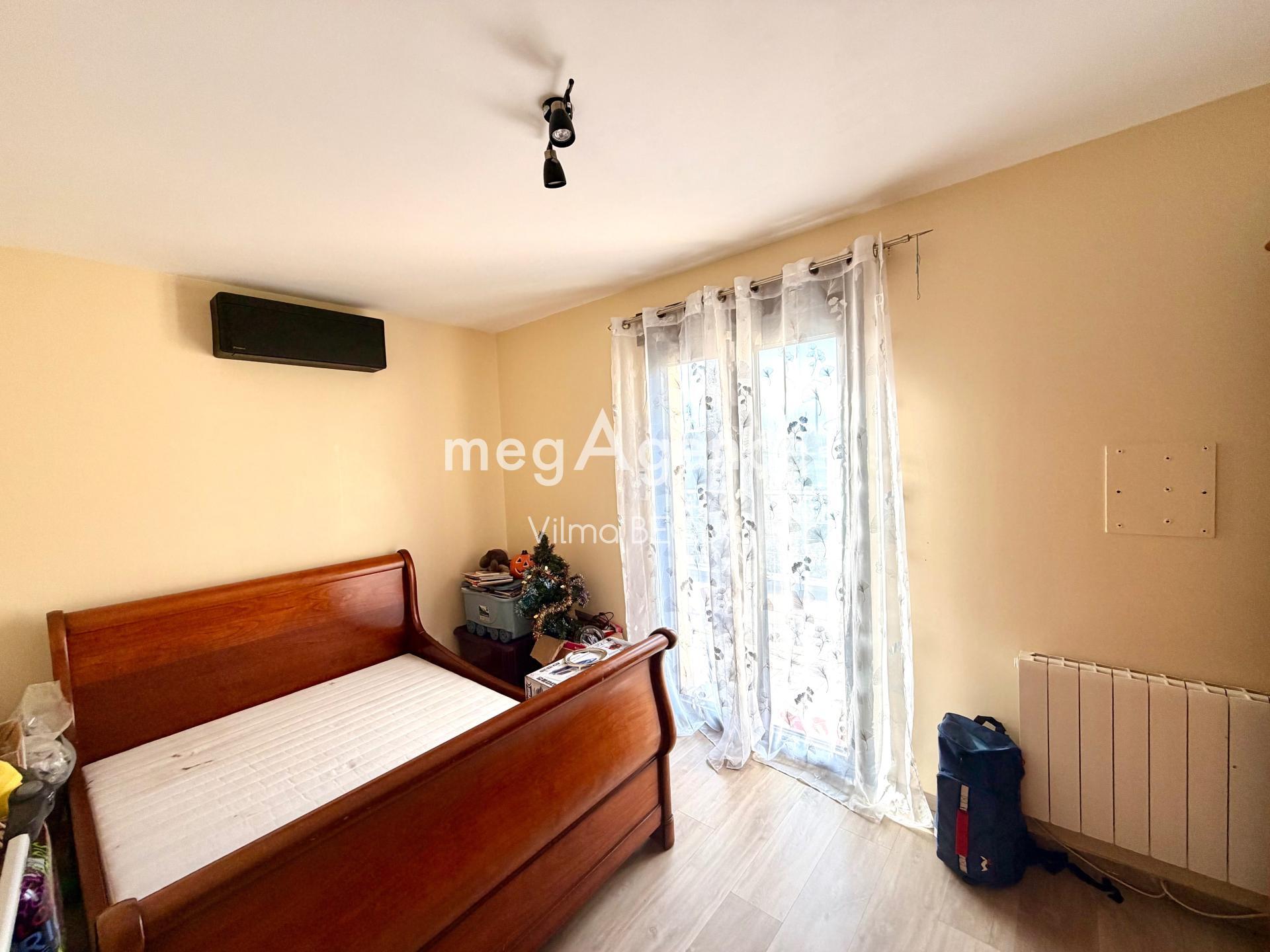 Miniature photo - 16 / 20