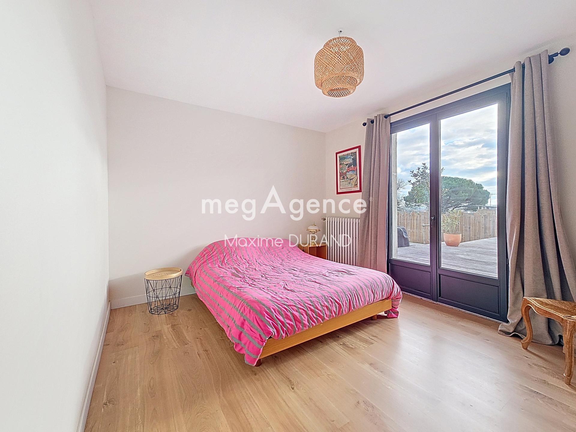 Miniature photo - 13 / 19