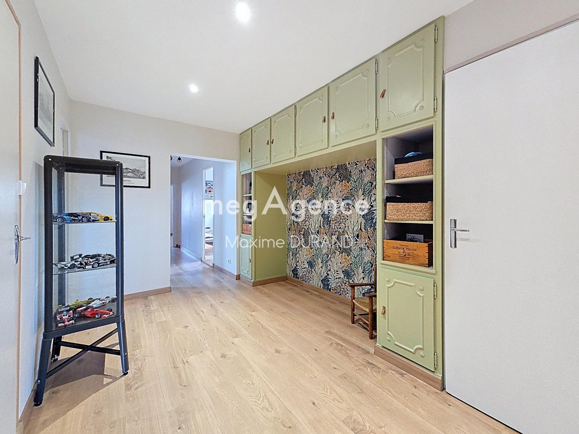 Miniature photo - 17 / 19