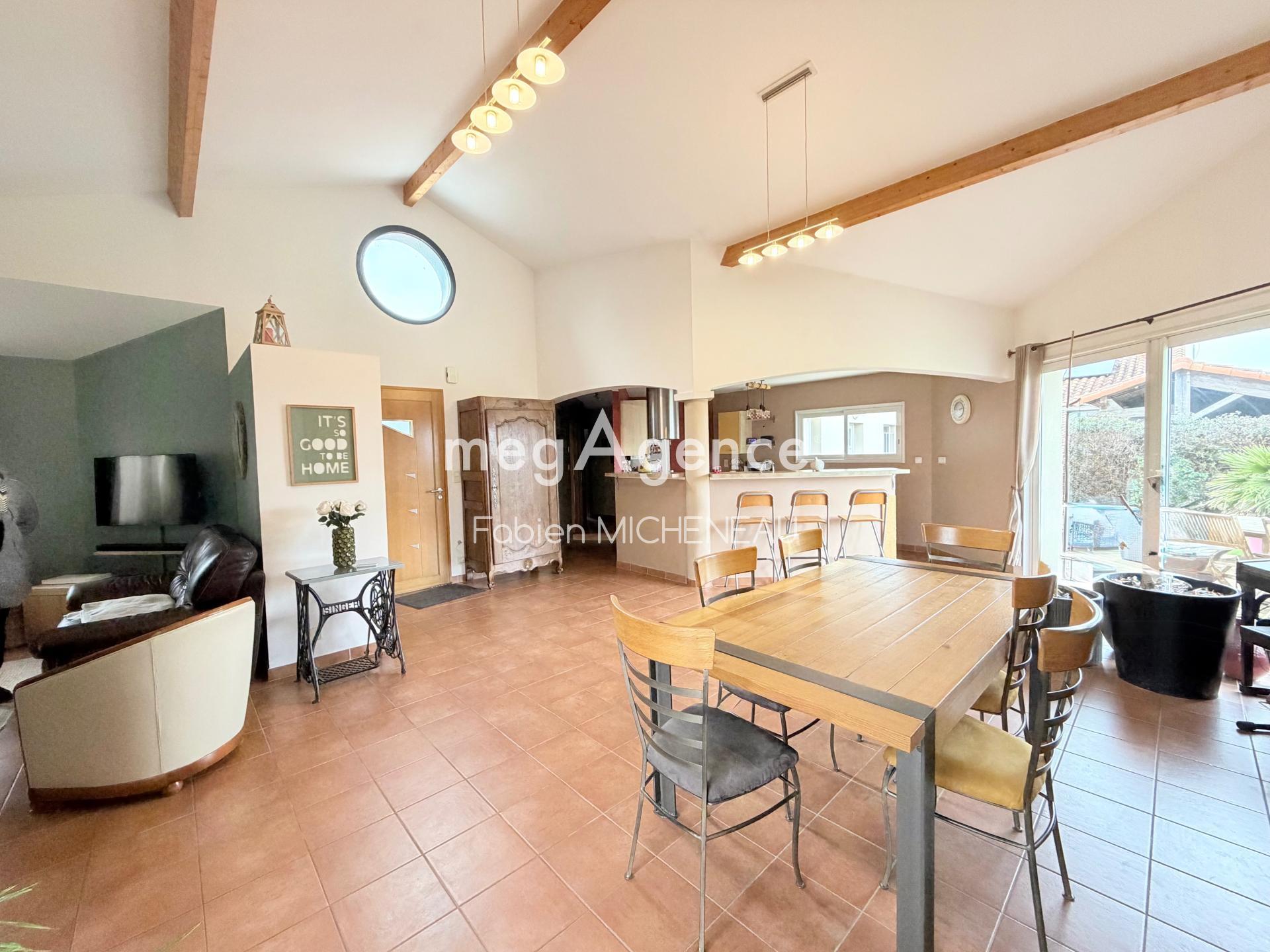 Miniature photo - 3 / 12