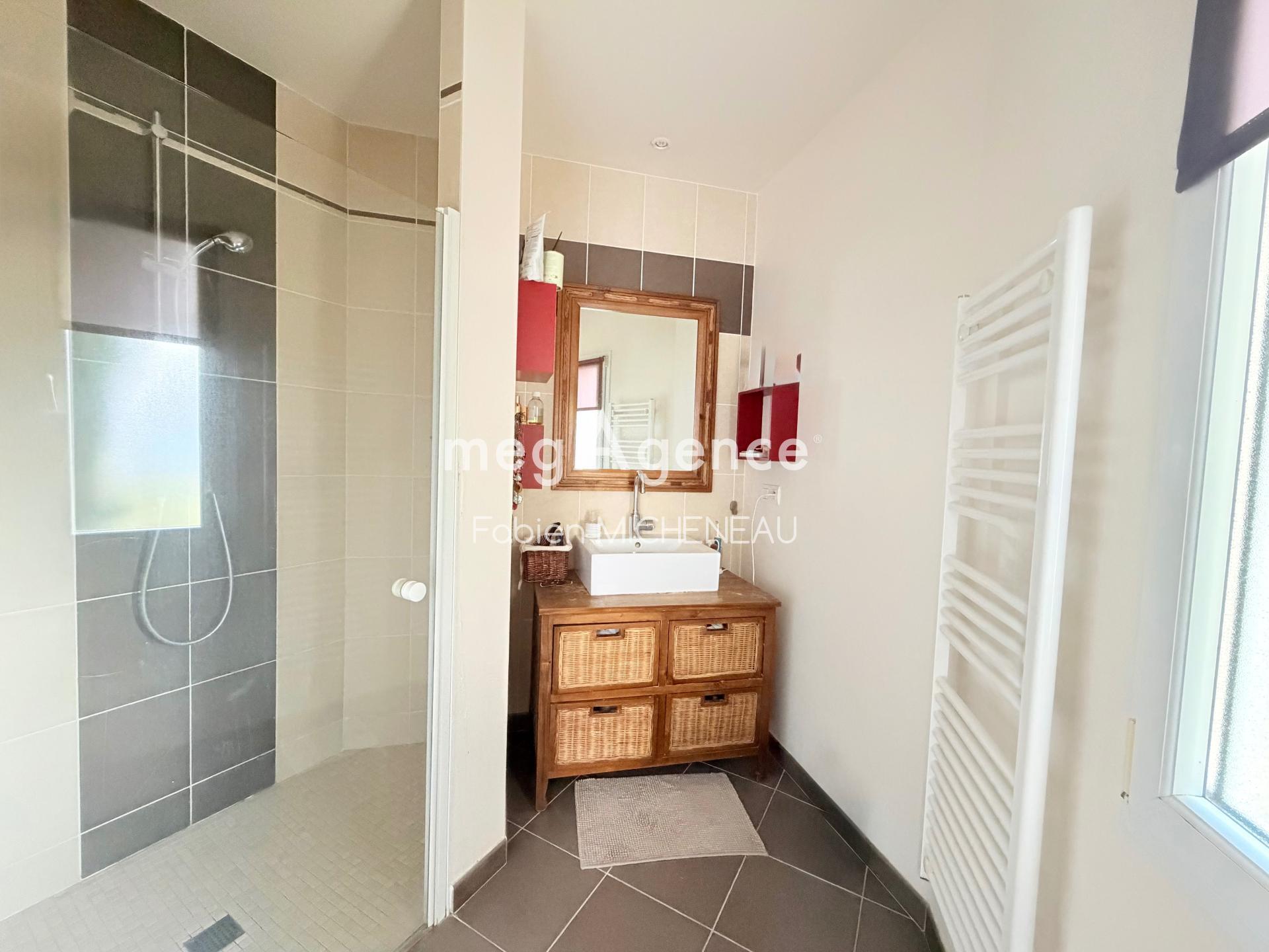 Miniature photo - 6 / 12