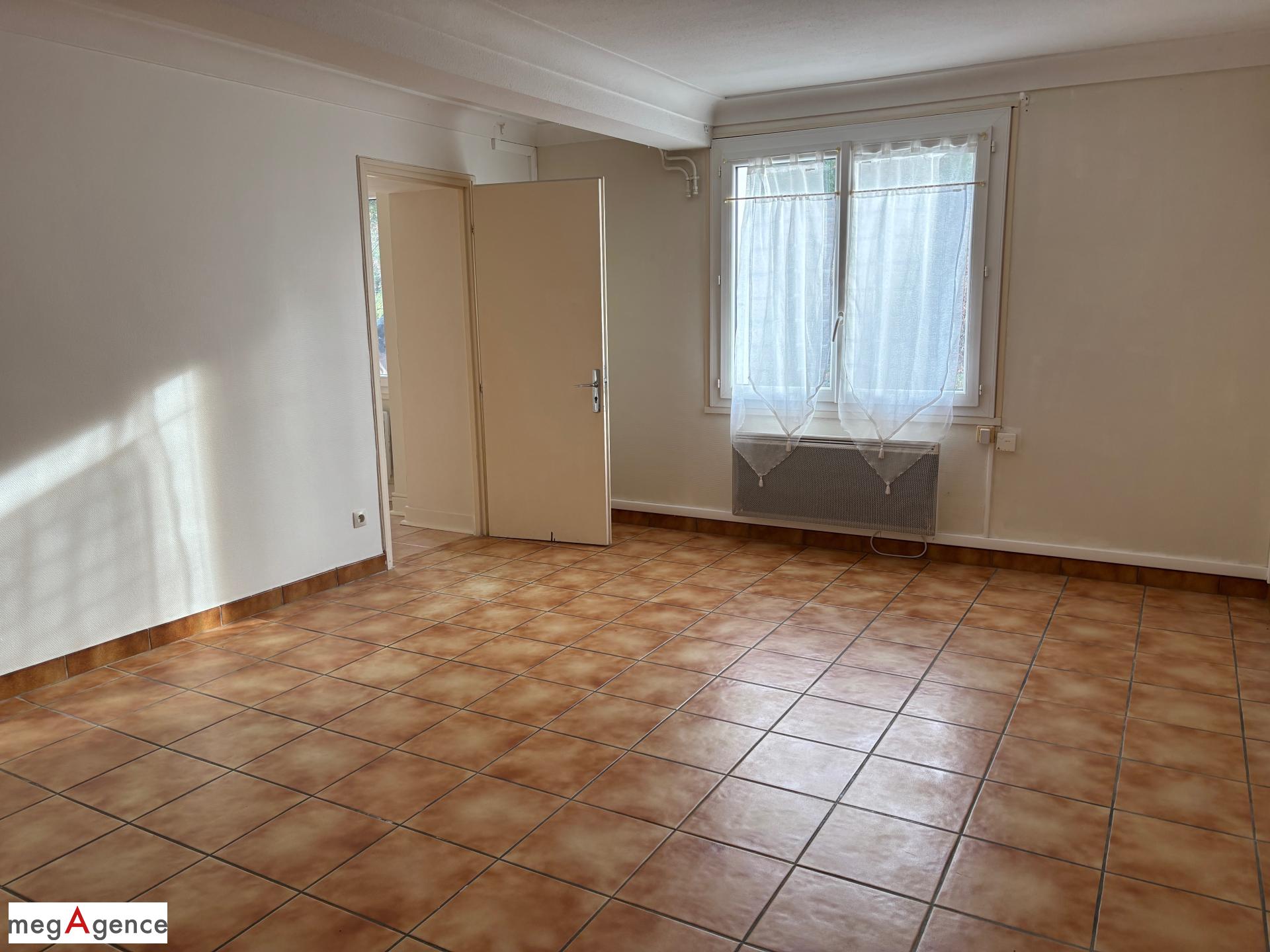 Miniature photo - 15 / 20