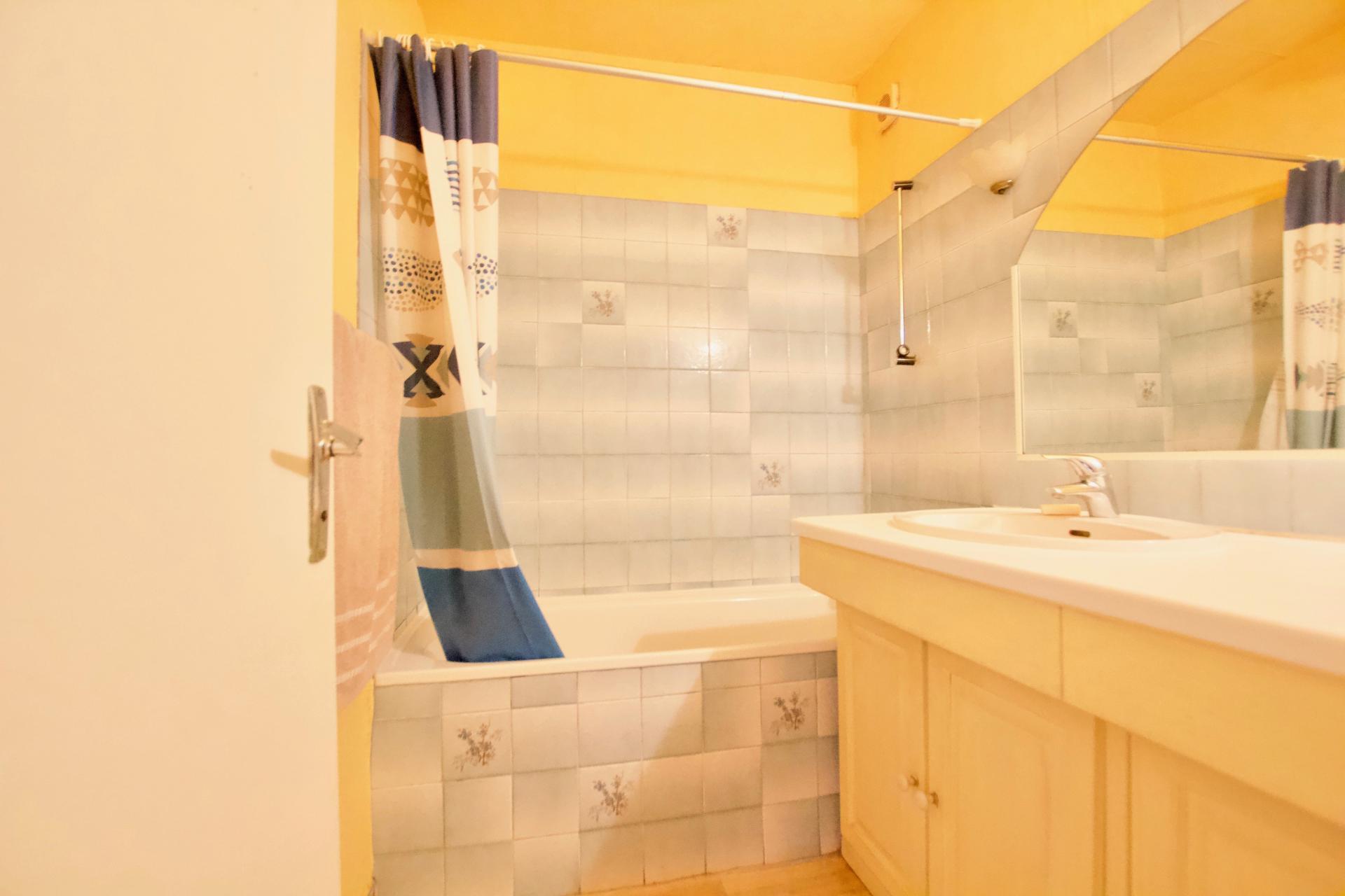 Miniature photo - 6 / 8