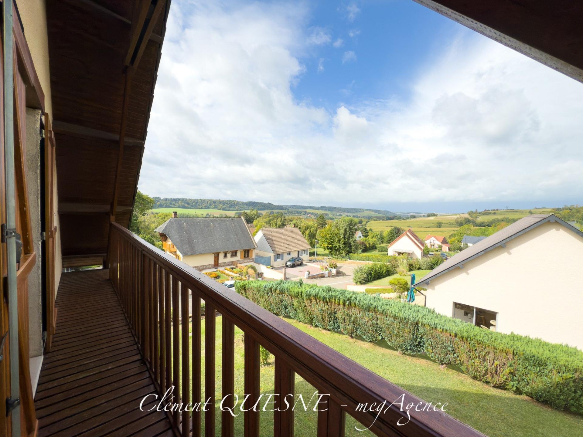 Miniature photo - 12 / 20