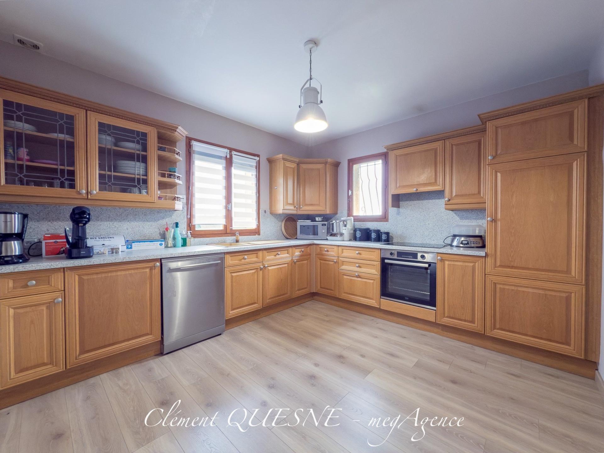 Miniature photo - 10 / 20