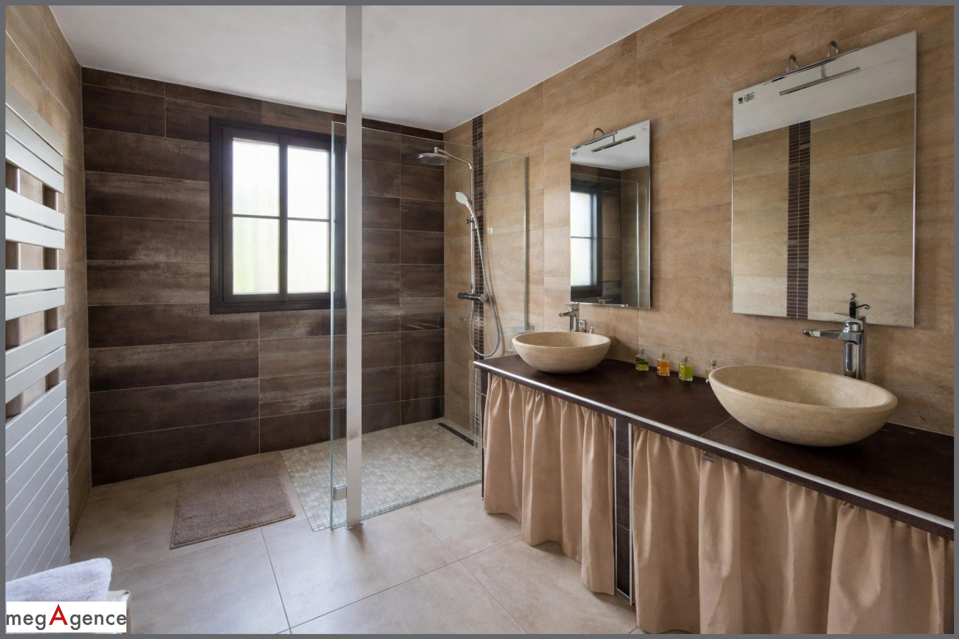 Miniature photo - 6 / 9