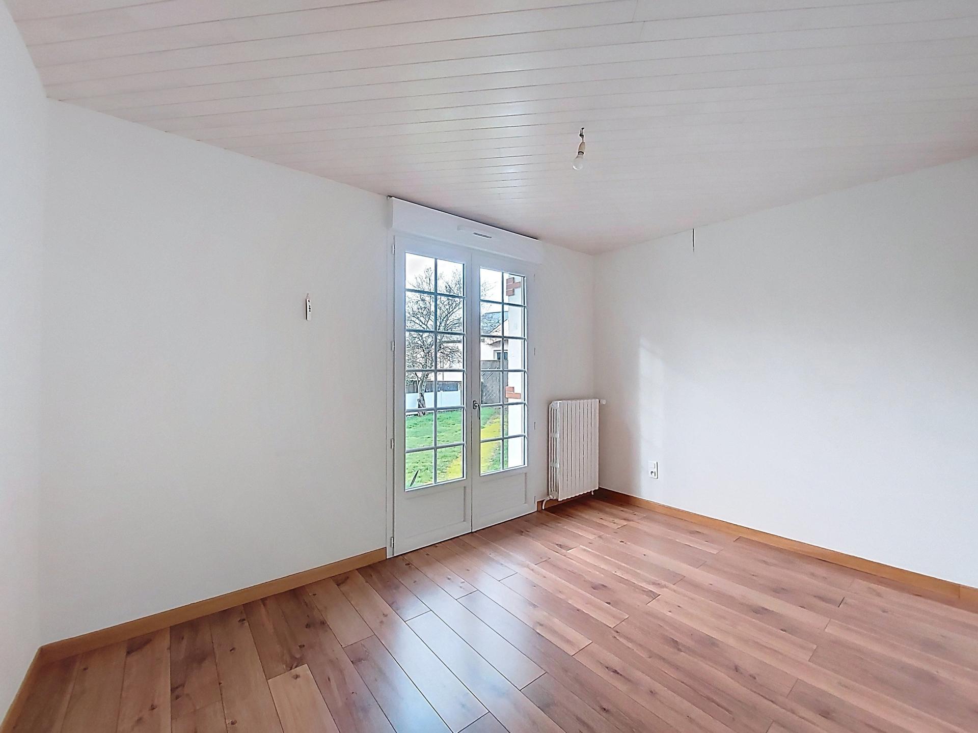 Miniature photo - 6 / 15