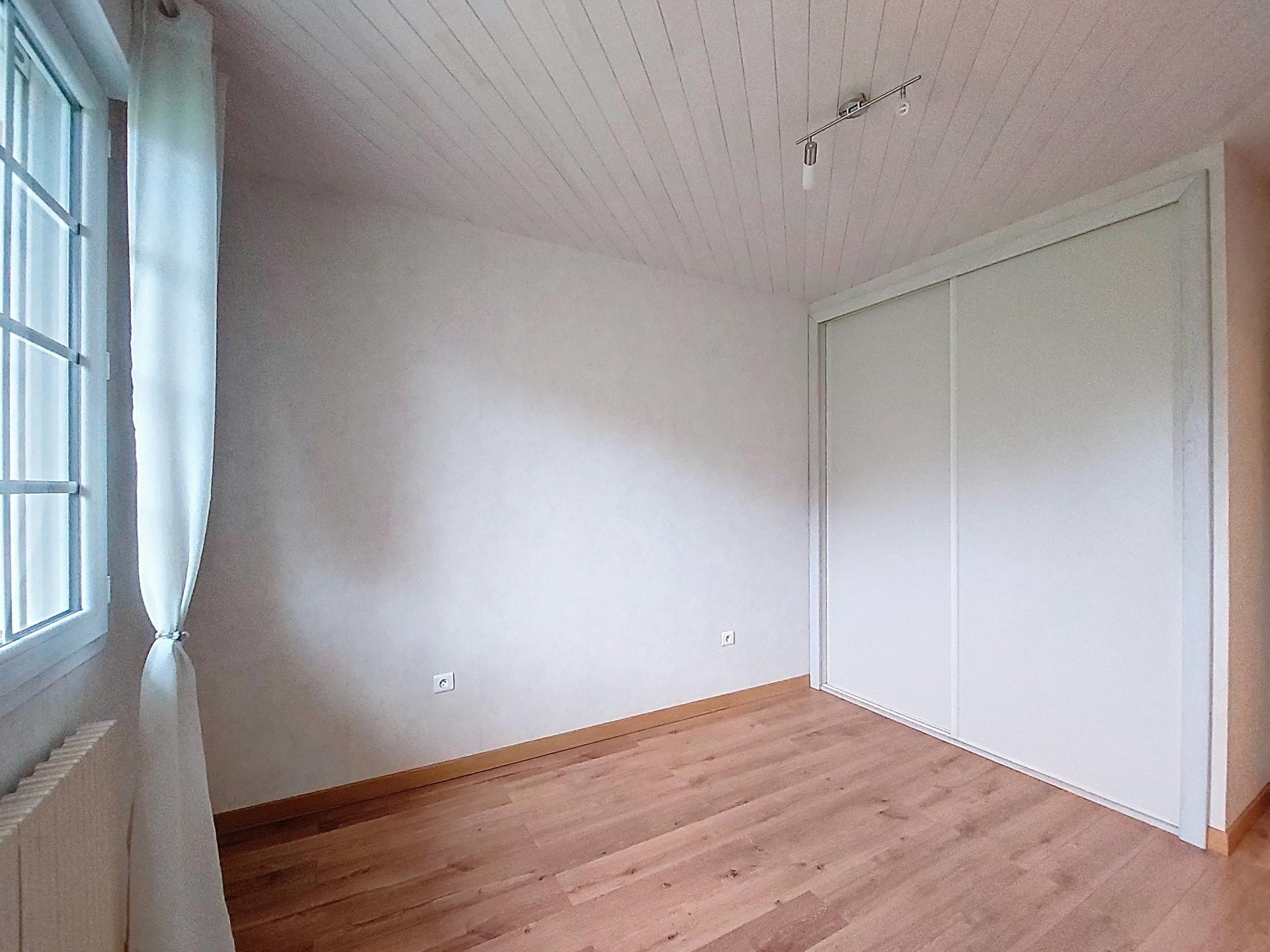 Miniature photo - 10 / 15