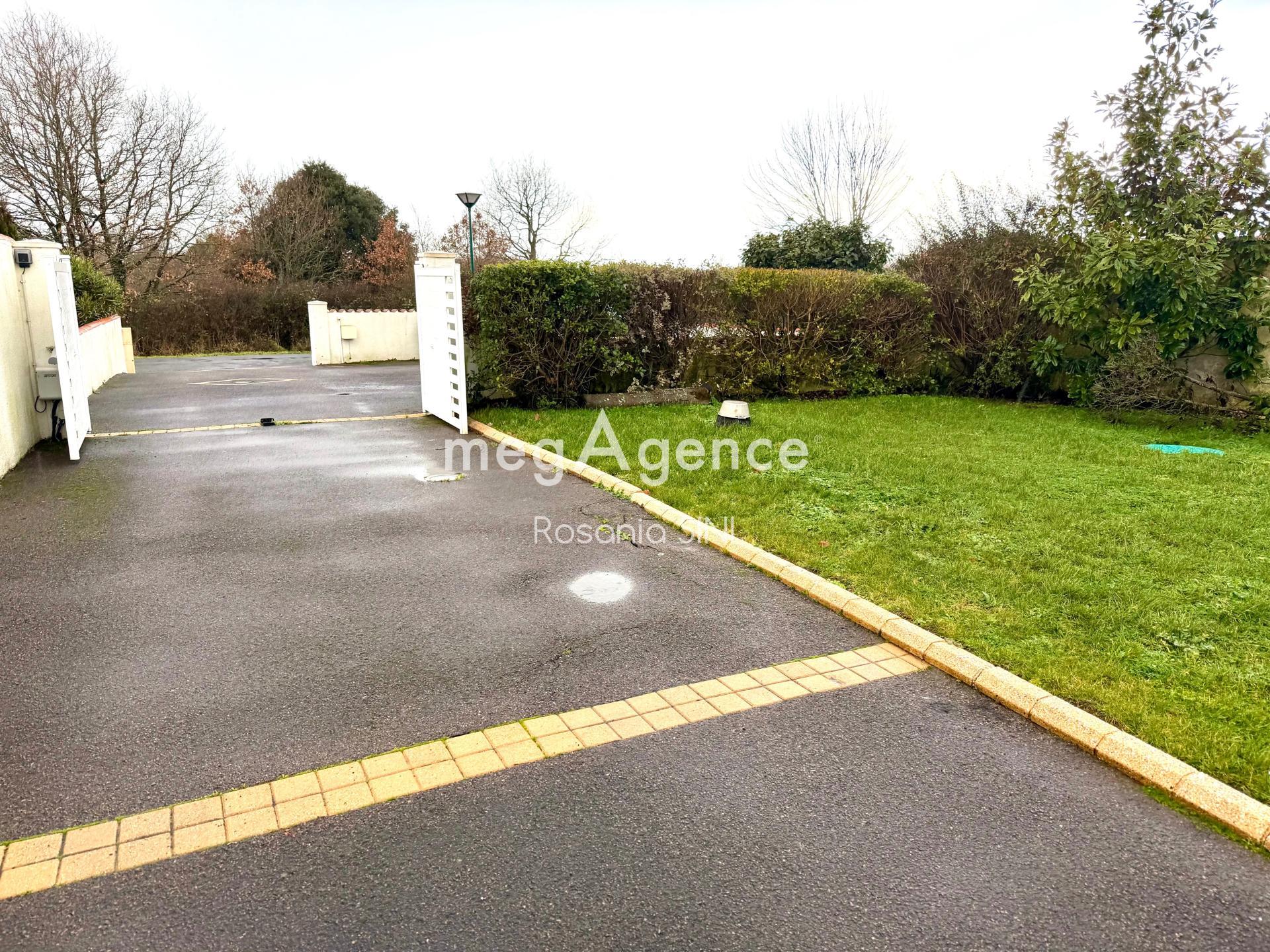 Miniature photo - 12 / 13