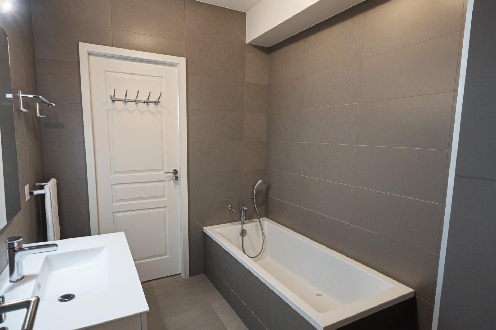 Miniature photo - 7 / 13