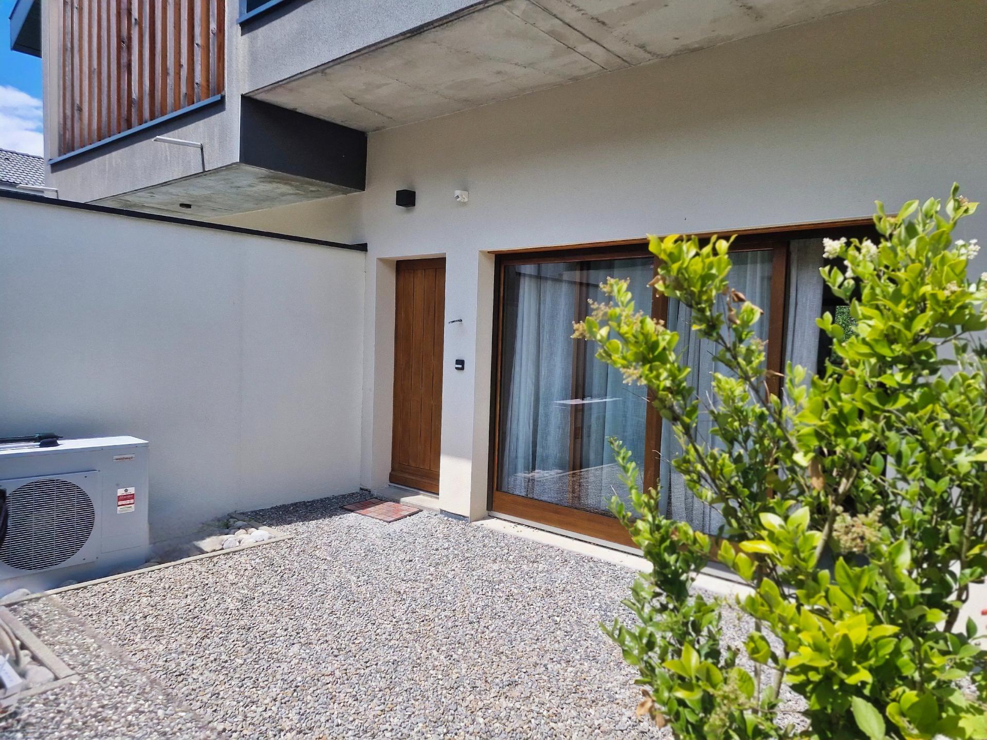 Miniature photo - 12 / 13