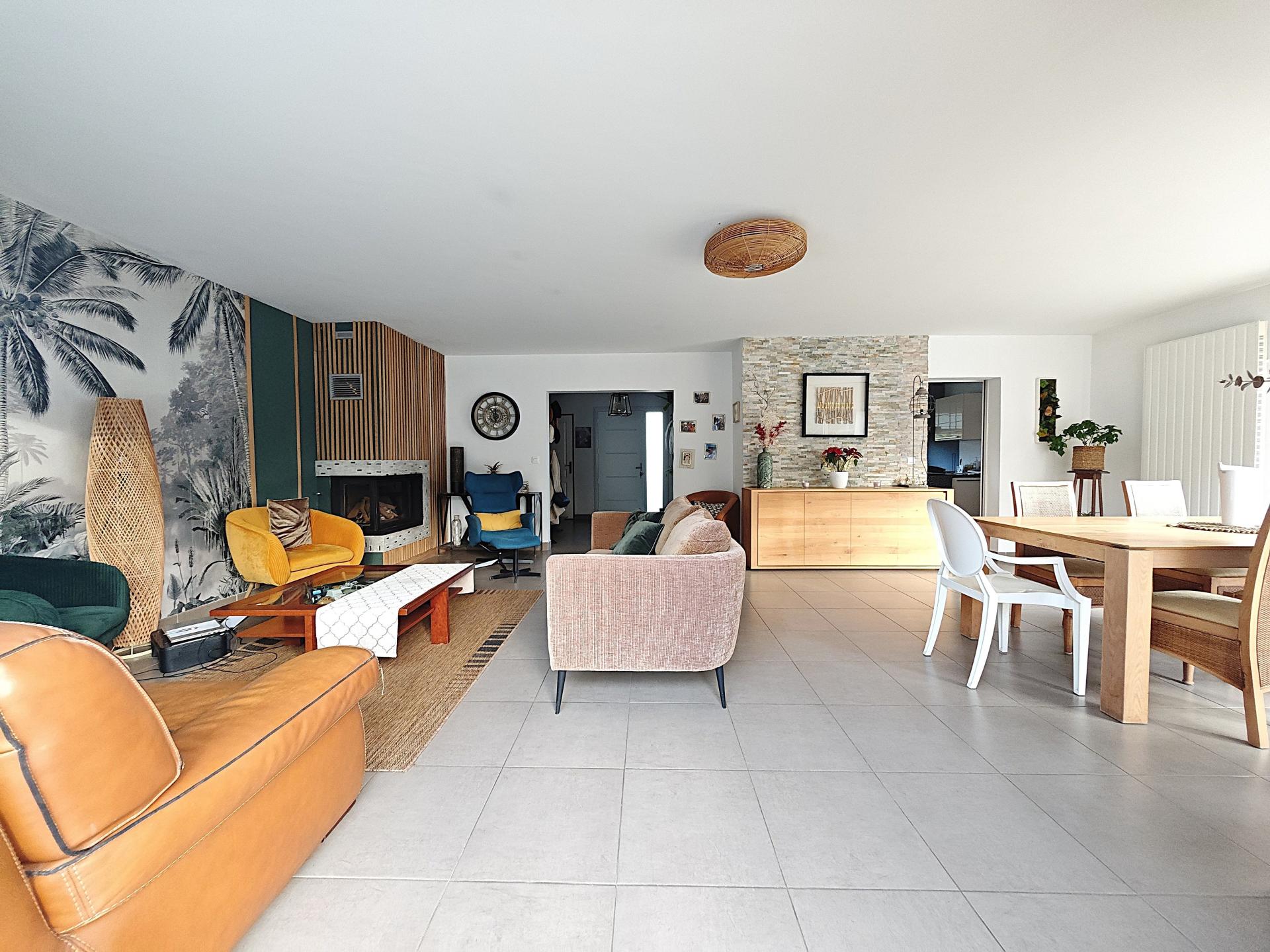 Miniature photo - 3 / 16