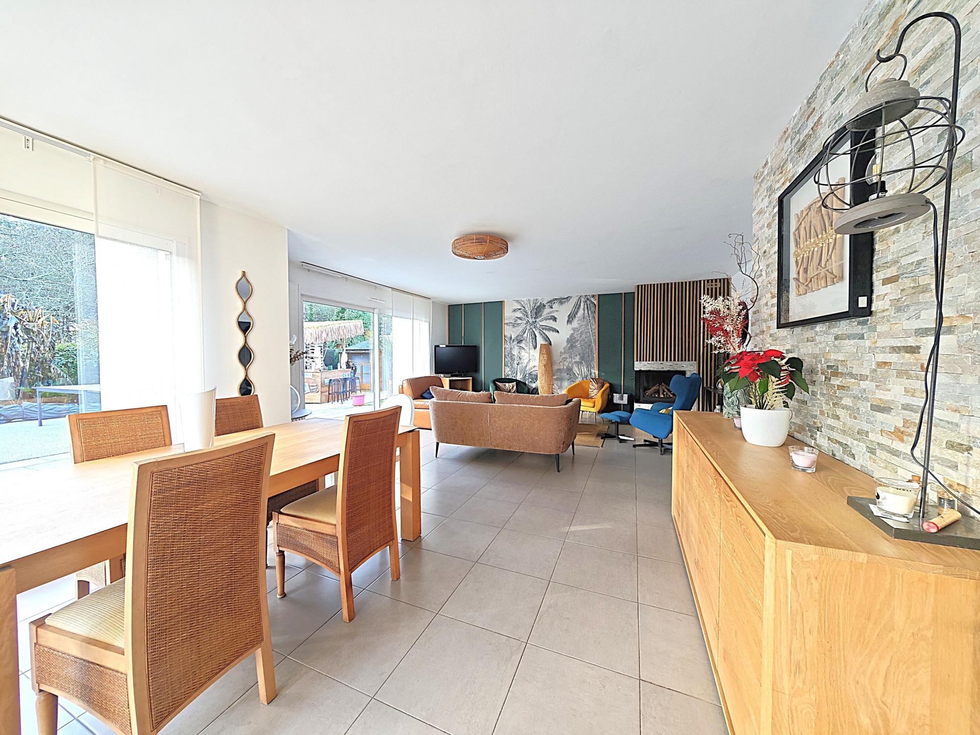 Miniature photo - 4 / 16