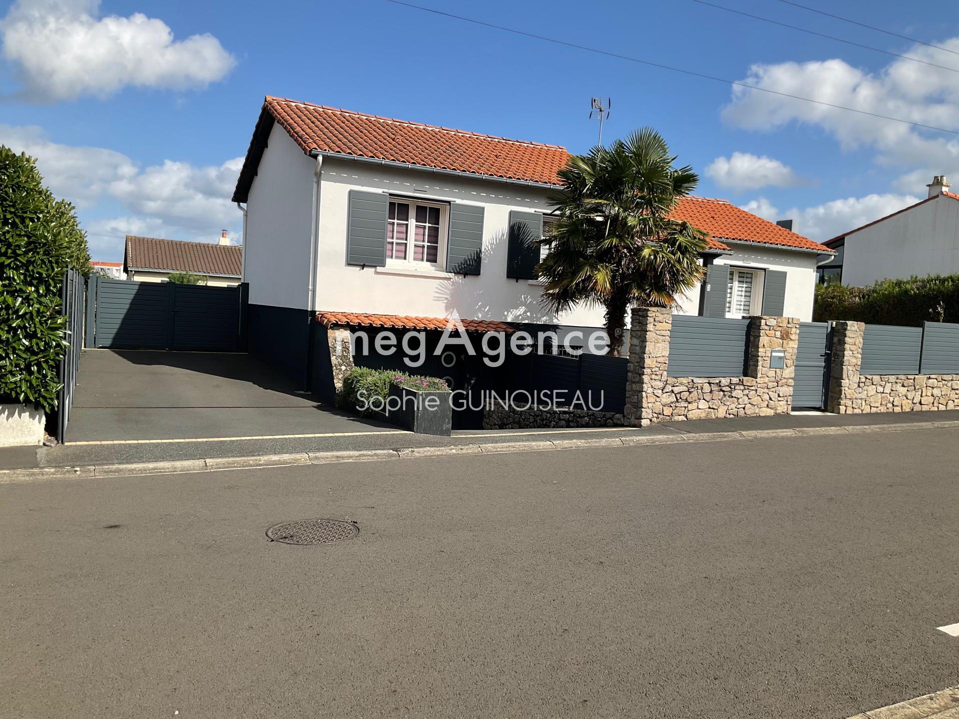 Miniature photo - 2 / 12