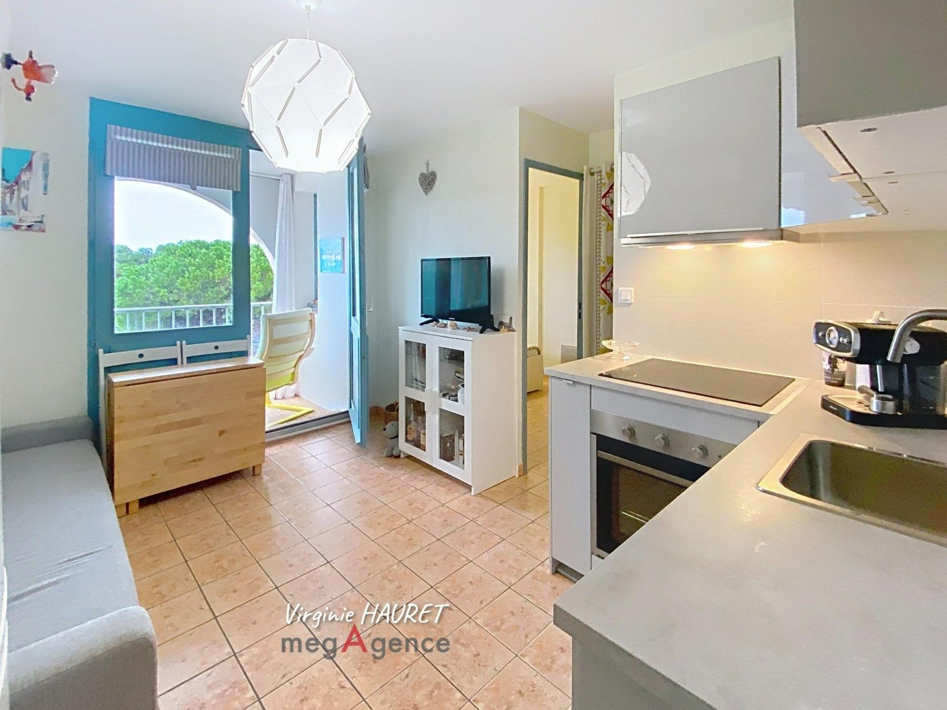 Miniature photo - 3 / 20