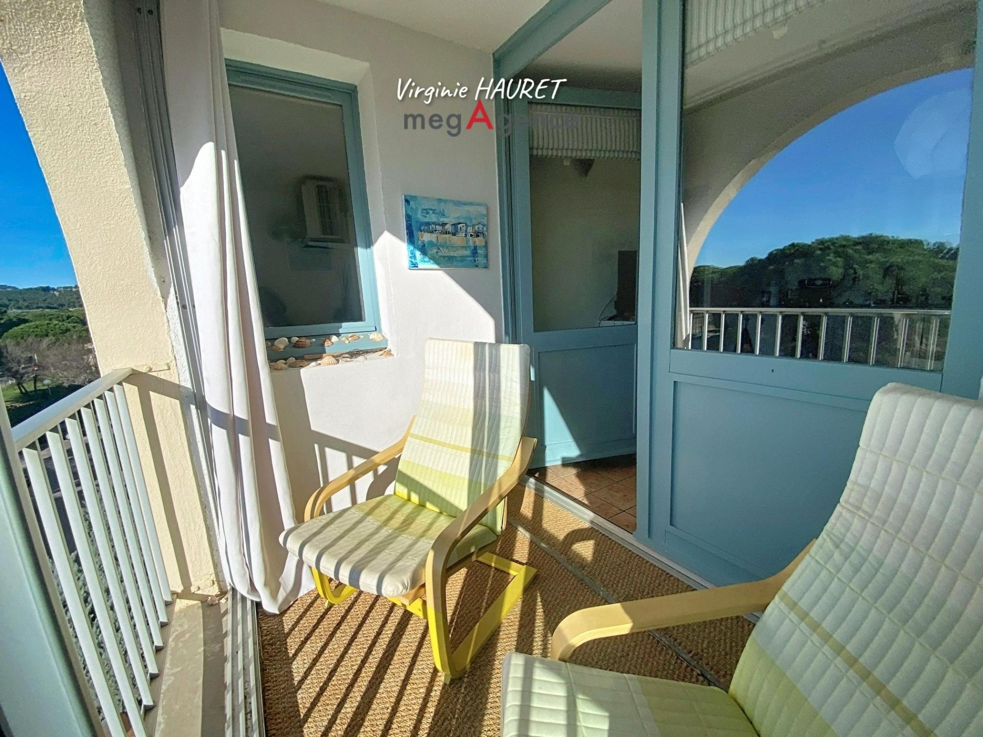 Miniature photo - 15 / 20