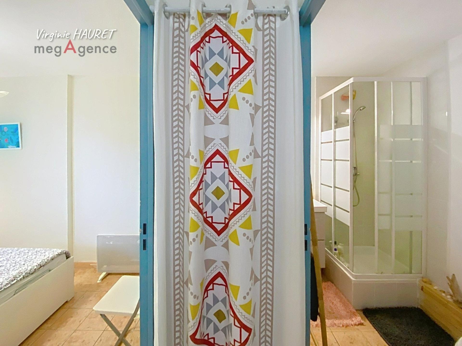 Miniature photo - 8 / 20