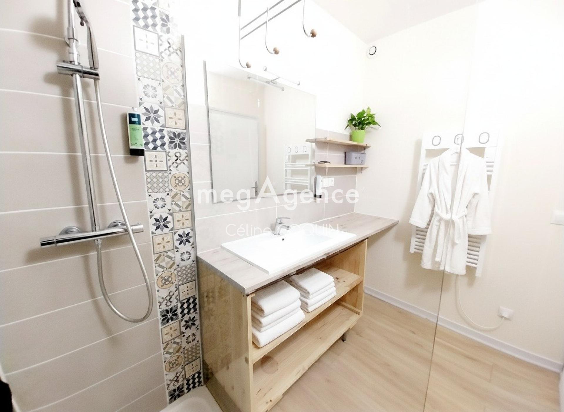 Miniature photo - 3 / 10