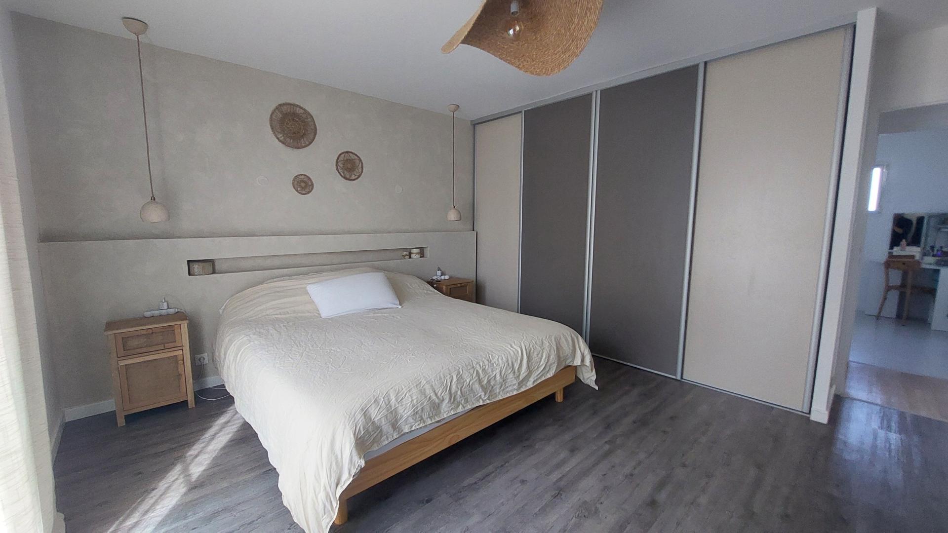 Miniature photo - 4 / 8