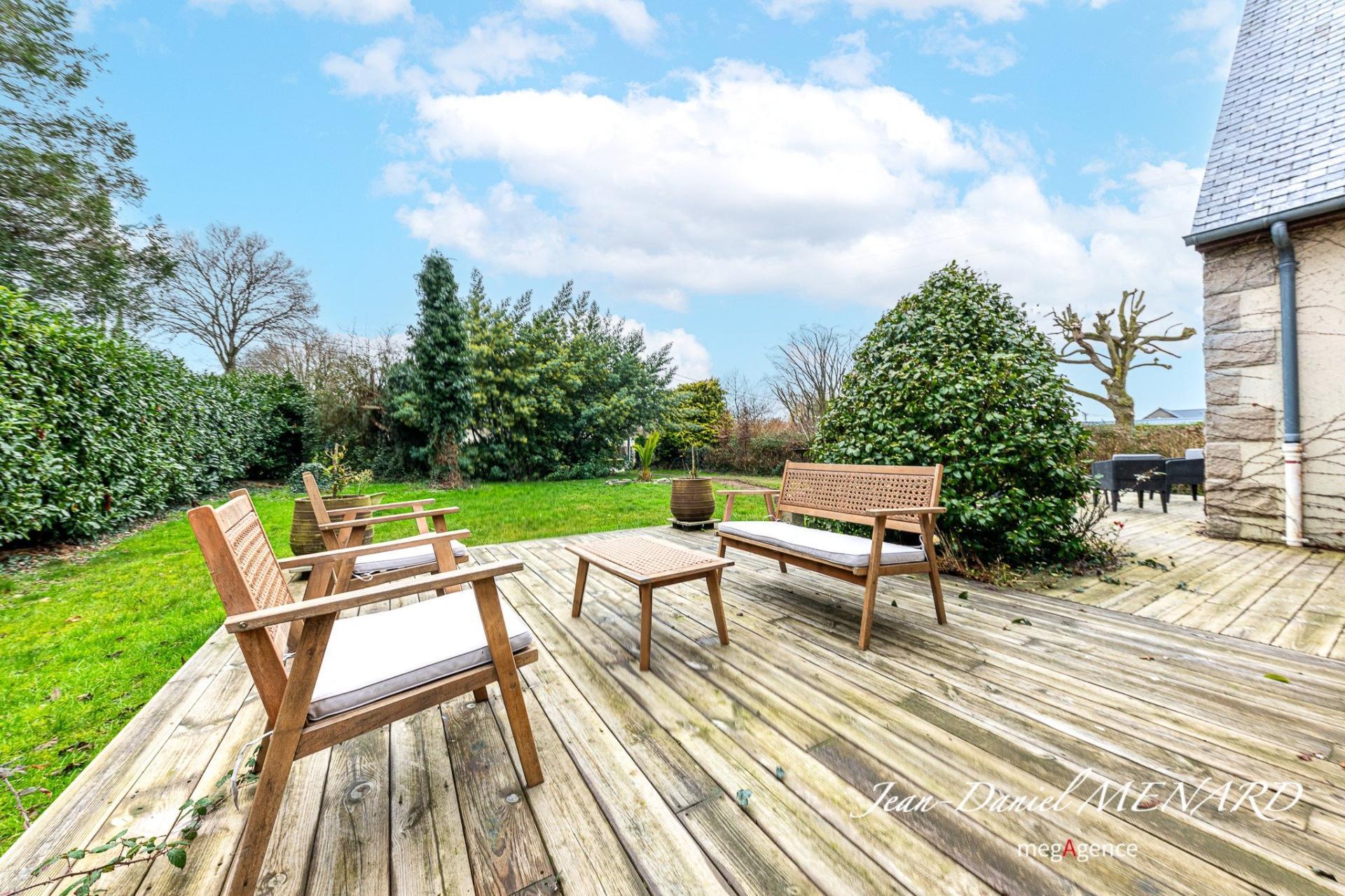 Miniature photo - 2 / 15