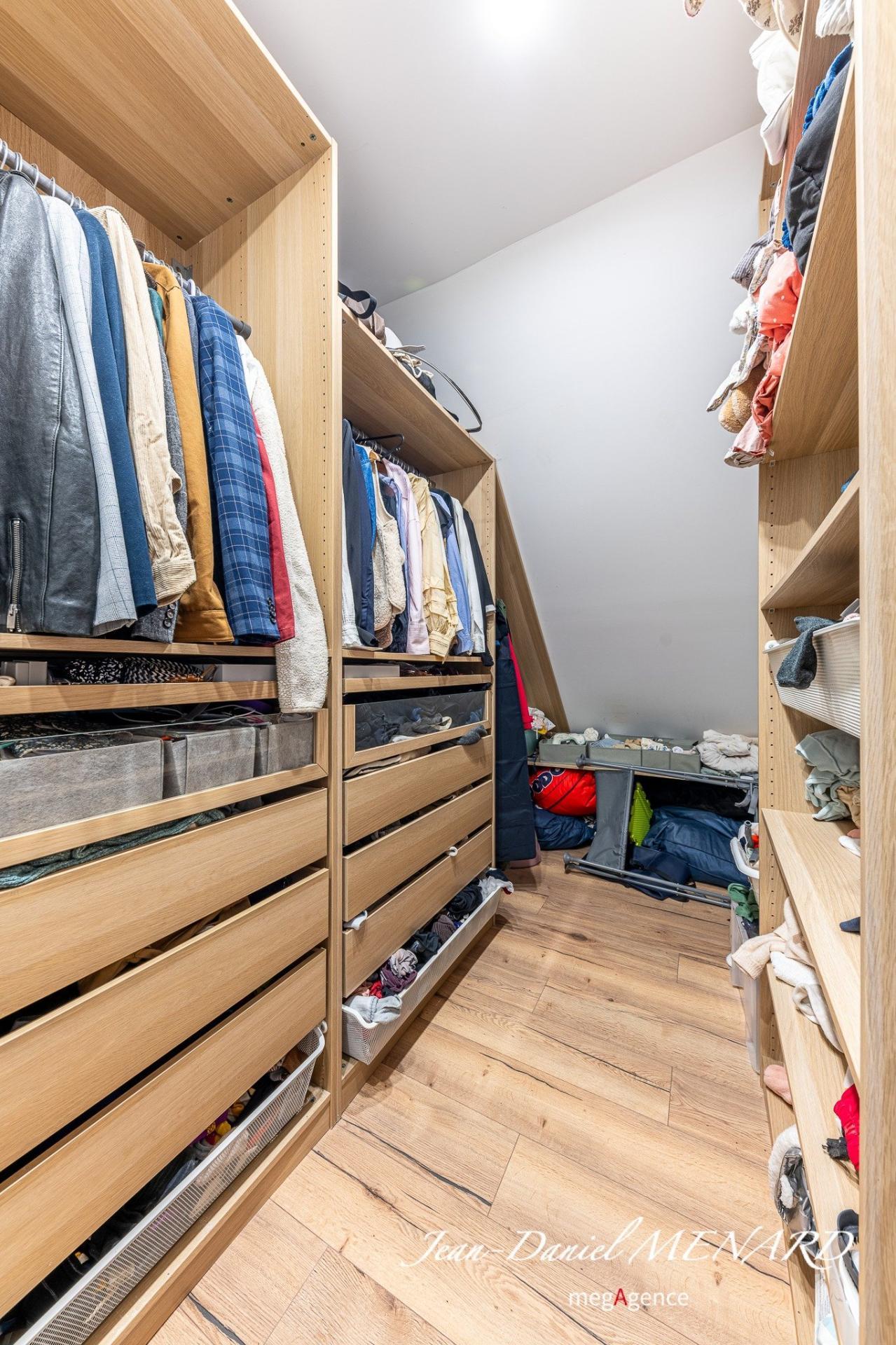 Miniature photo - 15 / 15