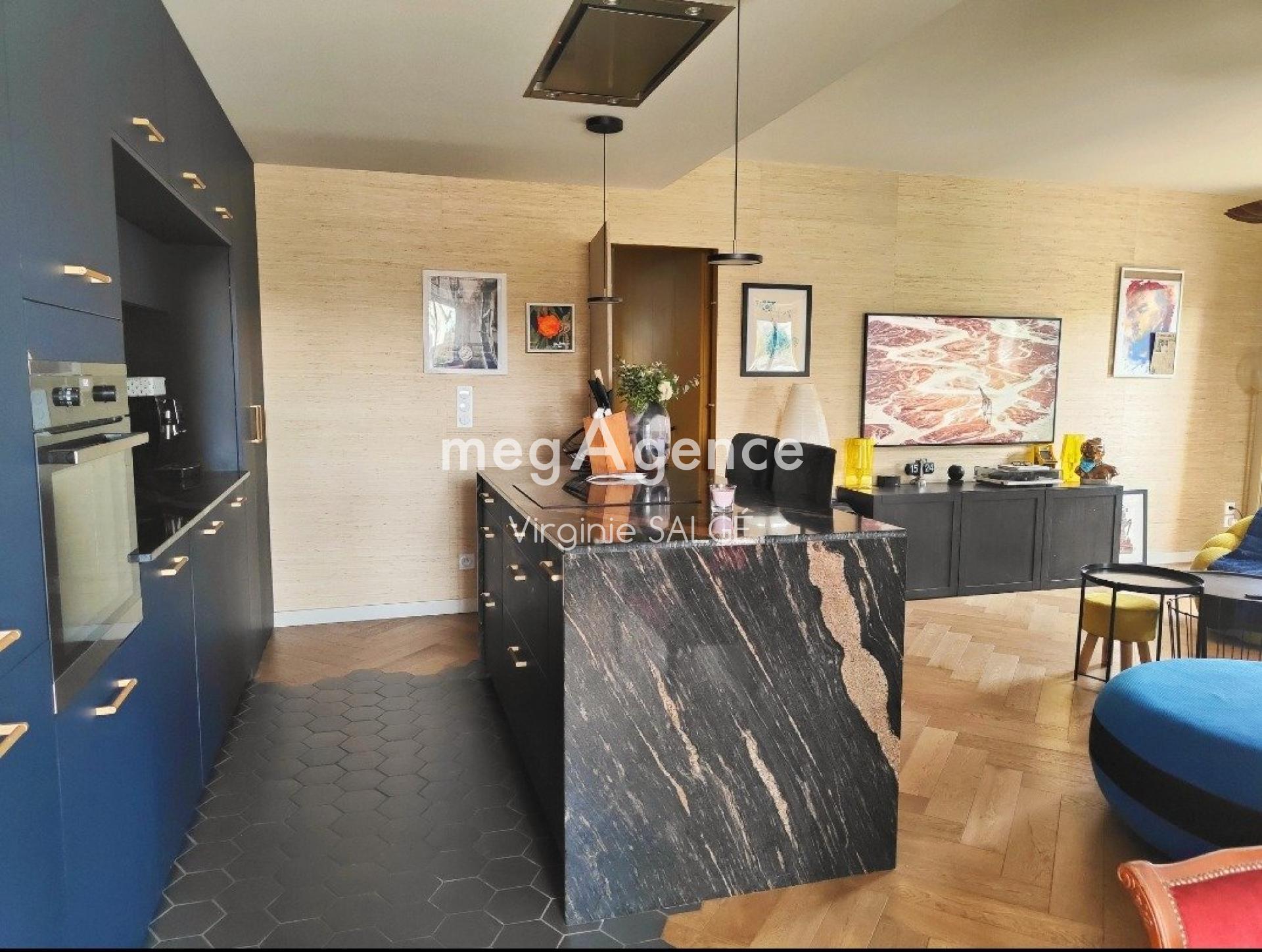 Miniature photo - 6 / 10