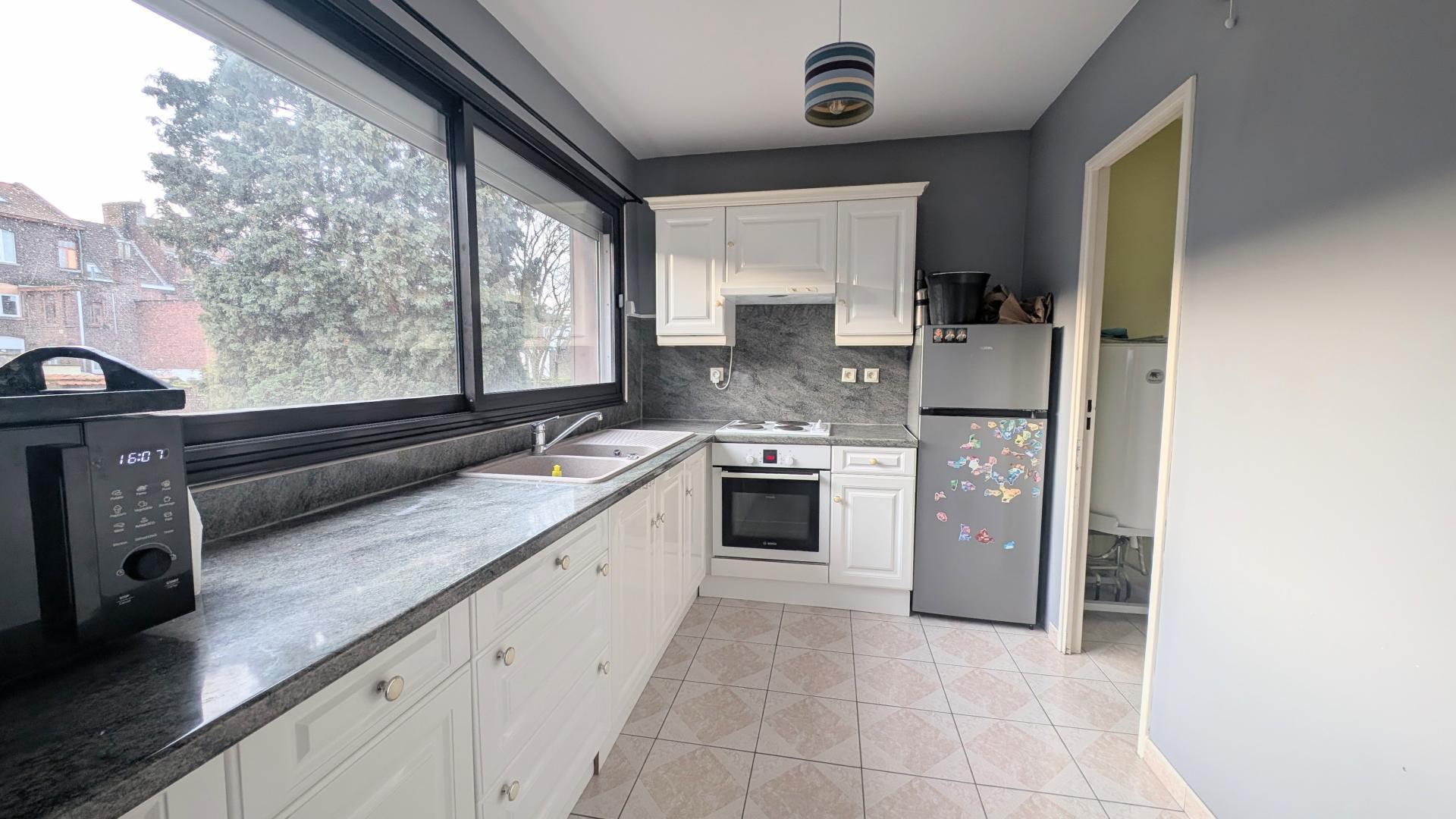 Miniature photo - 3 / 8