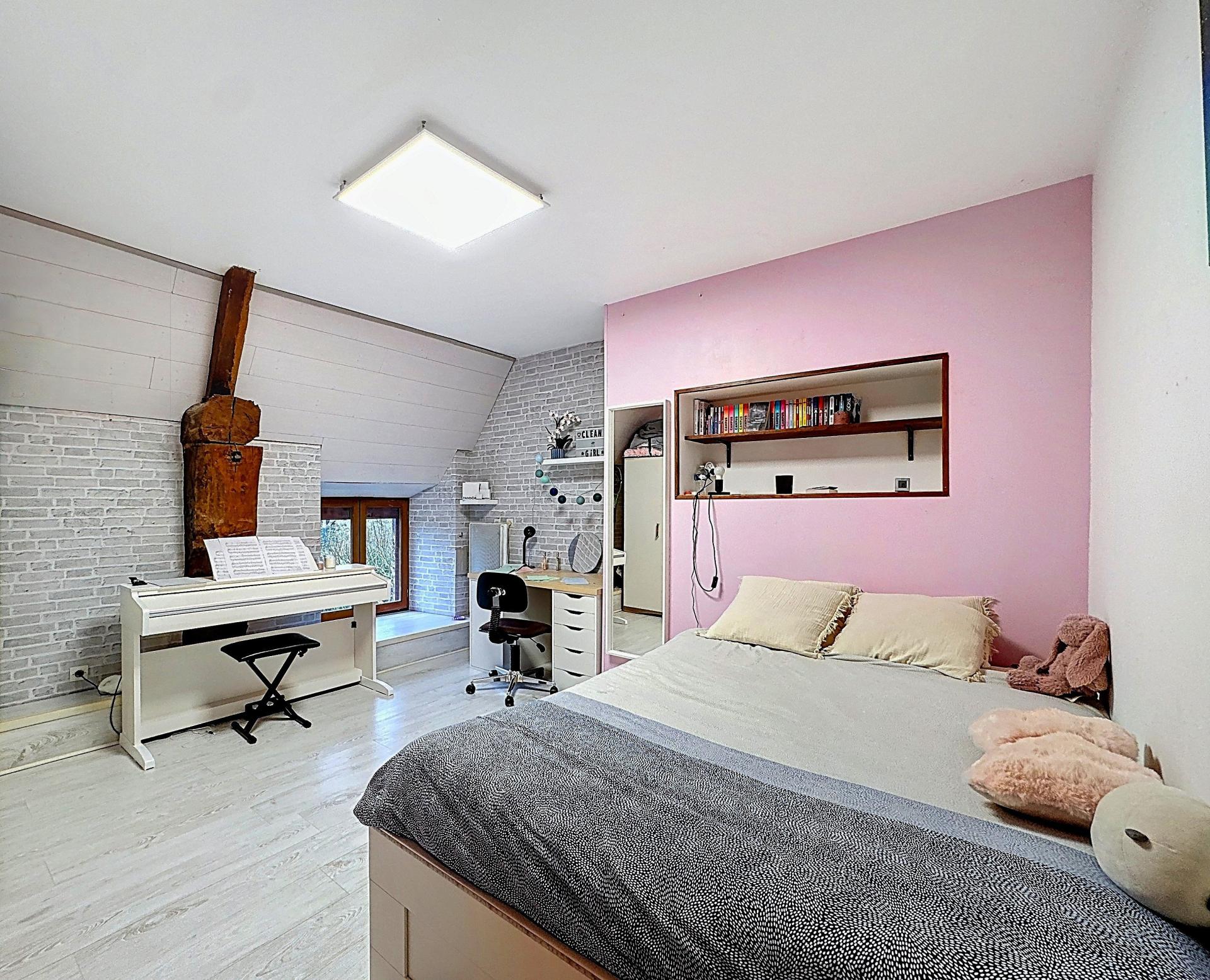 Miniature photo - 8 / 12