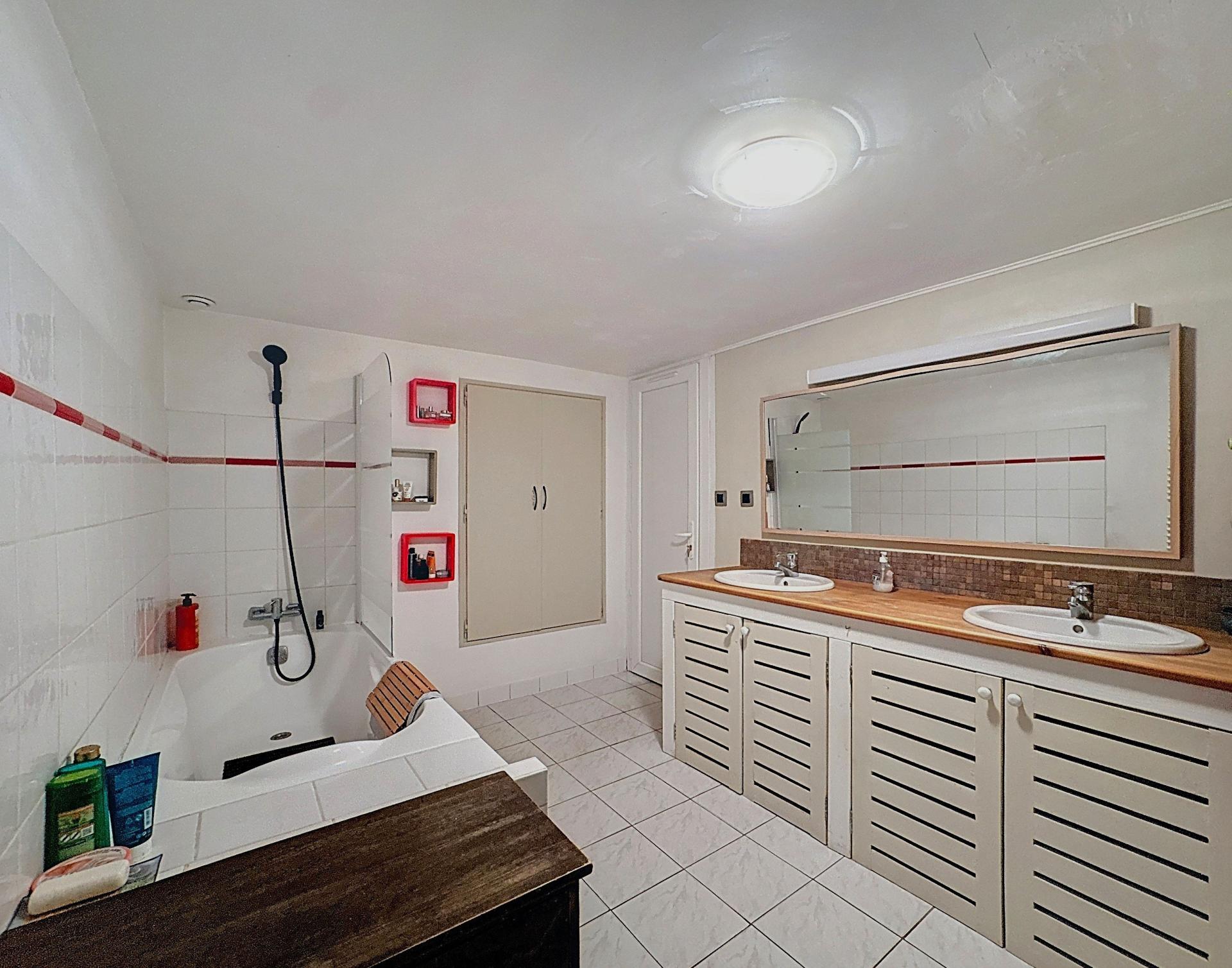 Miniature photo - 6 / 12