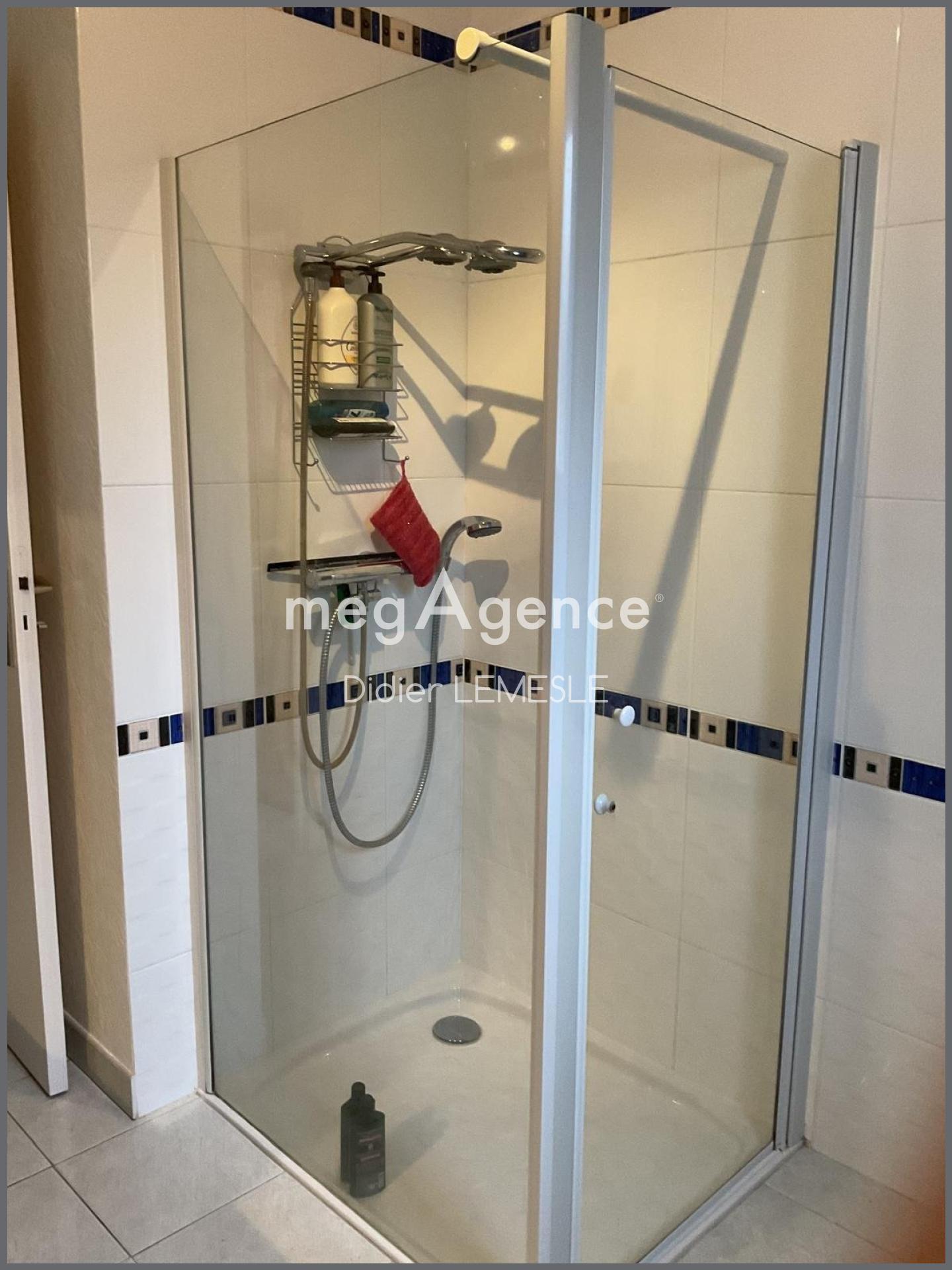 Miniature photo - 9 / 16