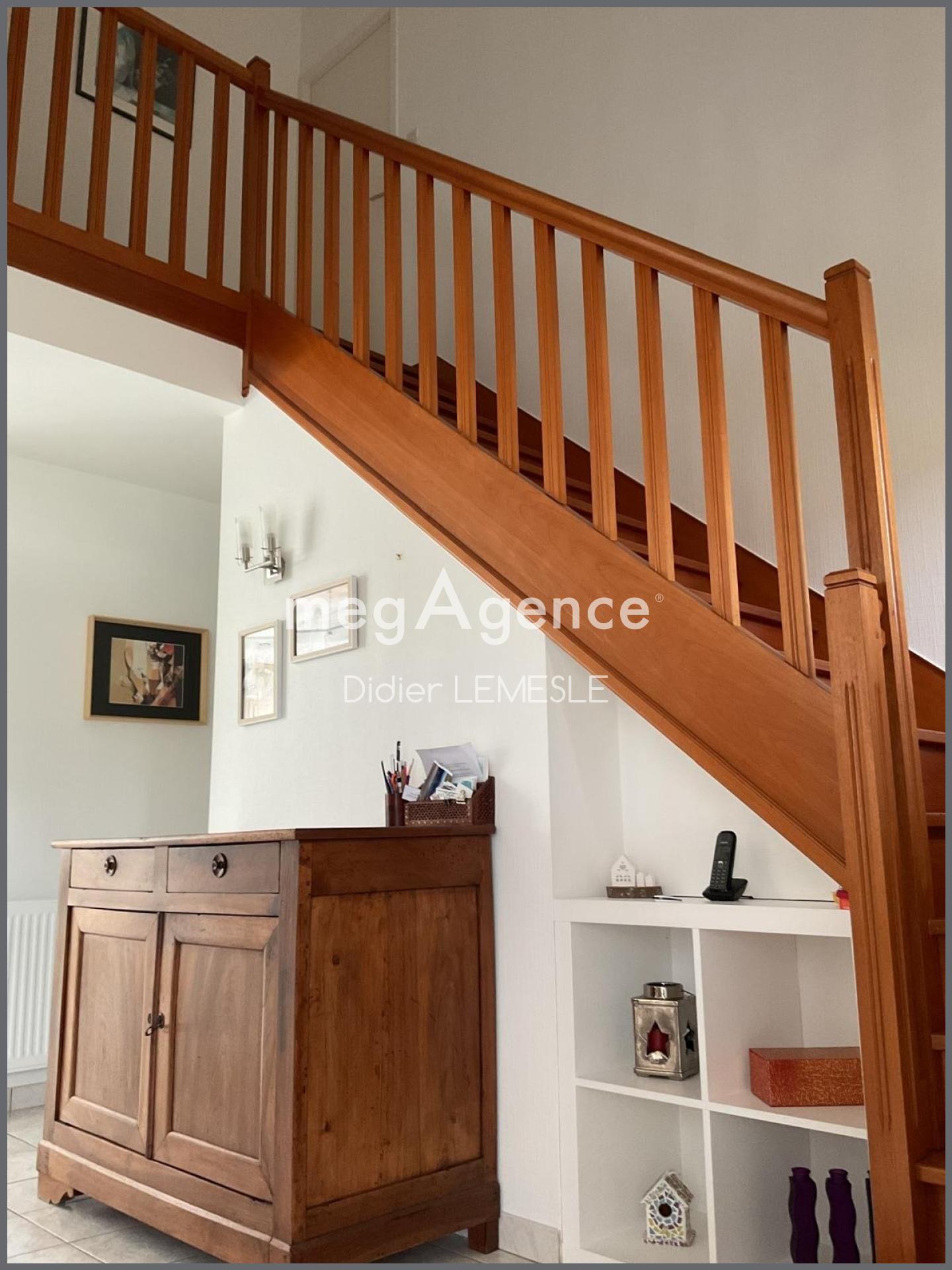 Miniature photo - 2 / 16