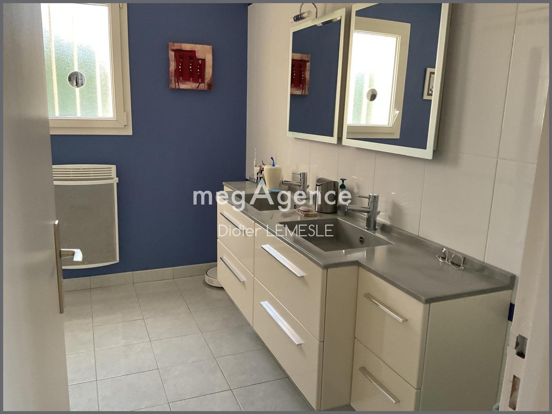 Miniature photo - 8 / 16