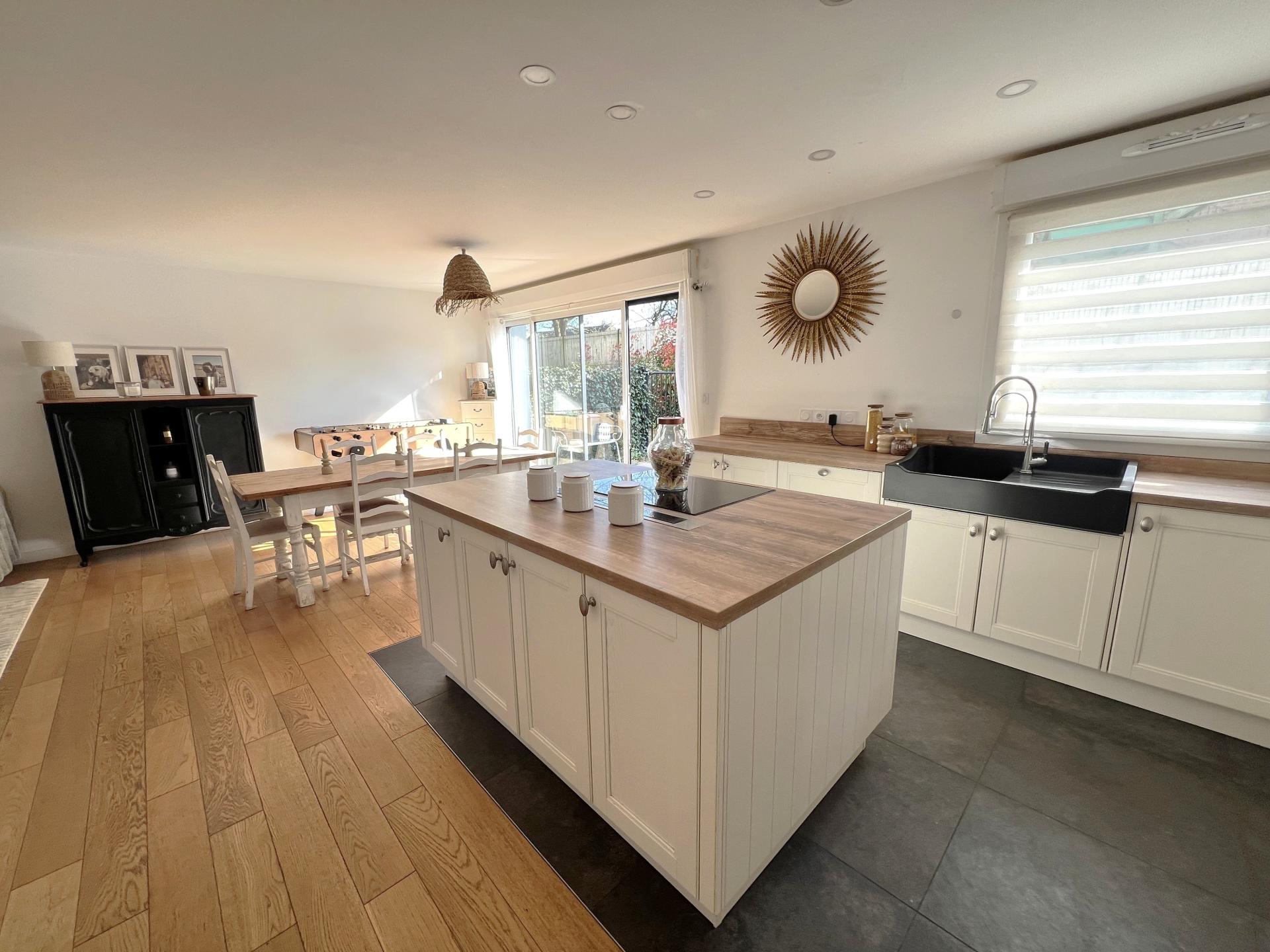 Miniature photo - 4 / 10