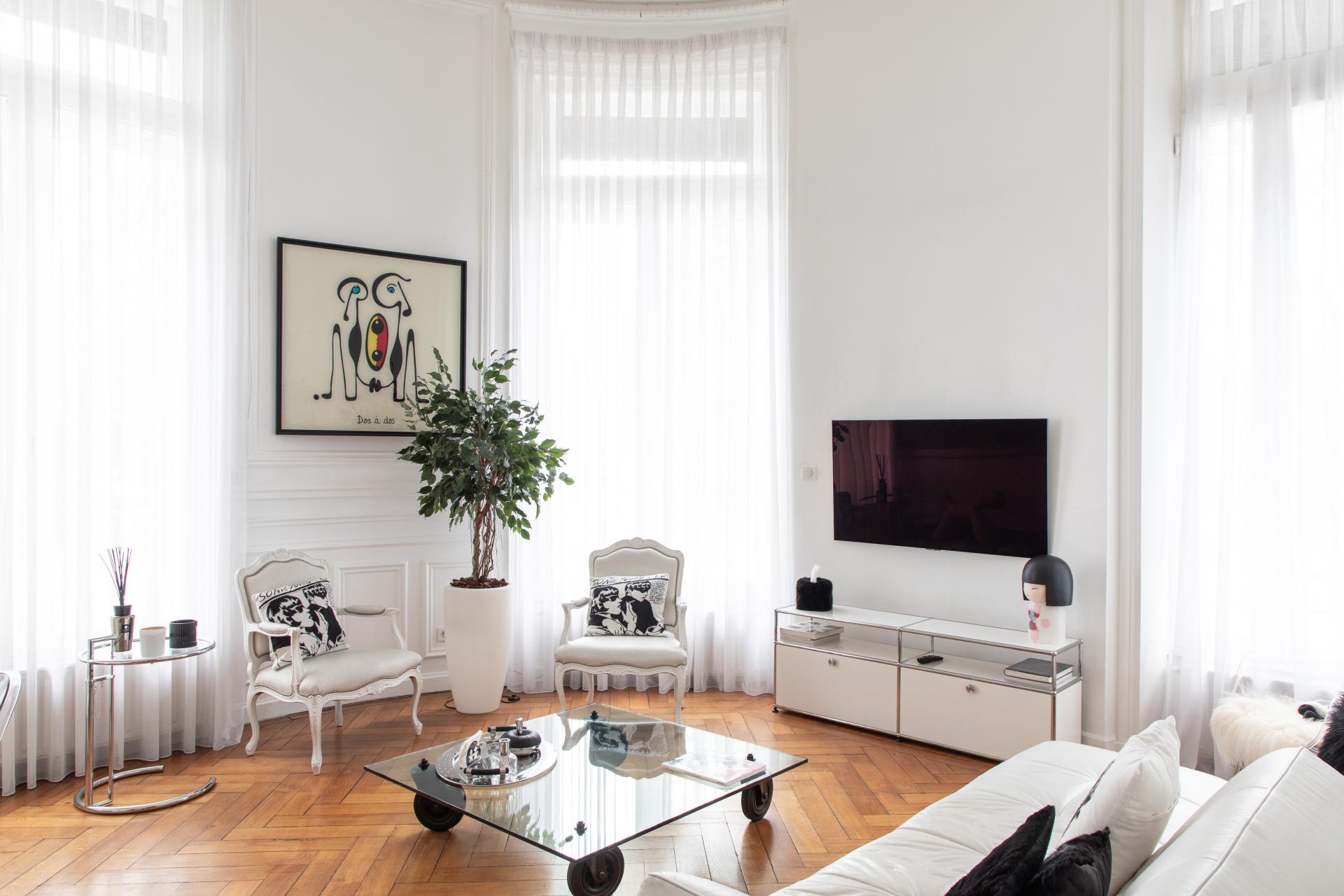 Miniature photo - 2 / 9